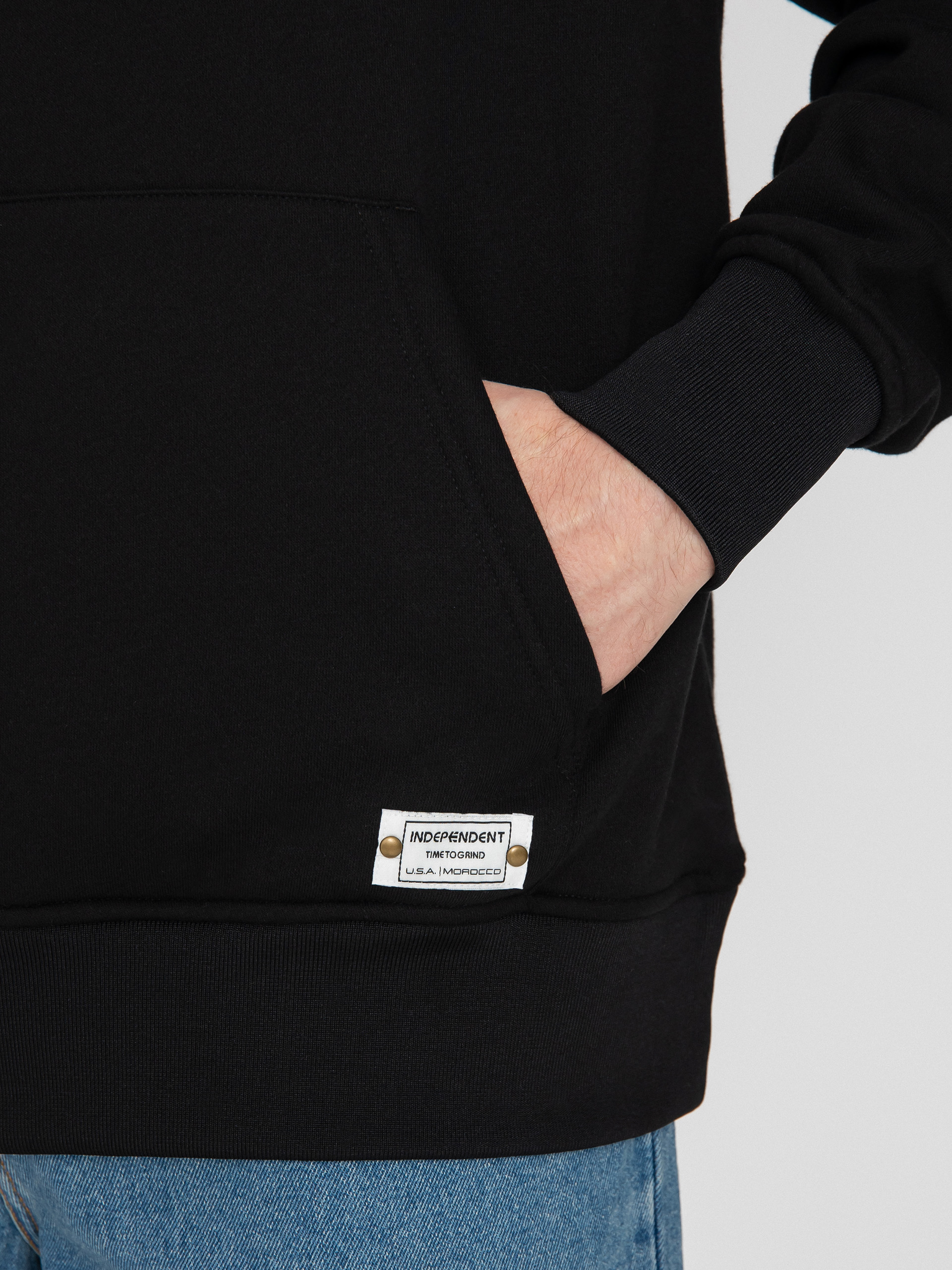 Mikina Etnies Independent Embroidered HD (black)