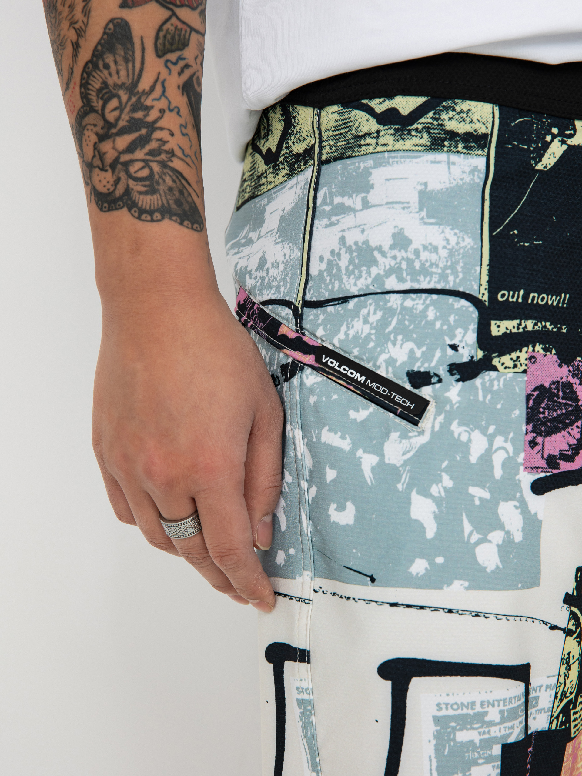 Plážové kraťasy Volcom V Ent Flyer Mod 19 (whitecap grey)