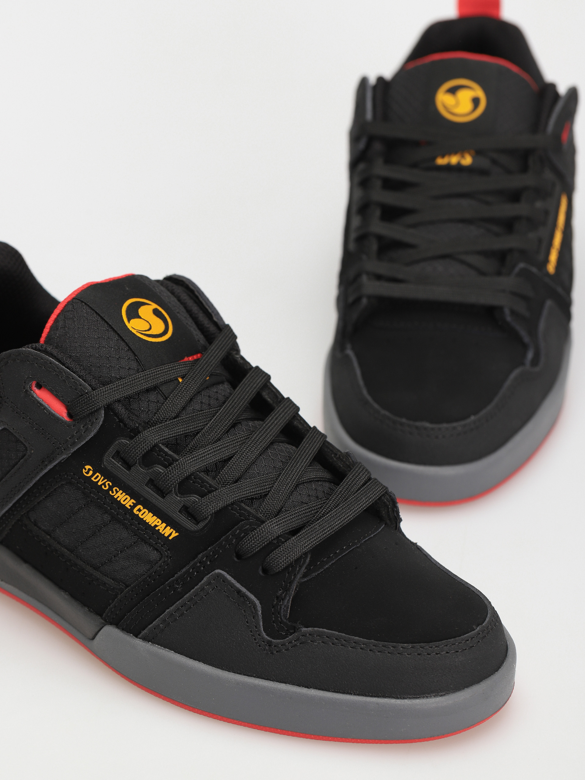 Boty DVS Comanche 2.0+ (black yellow red nubuck)