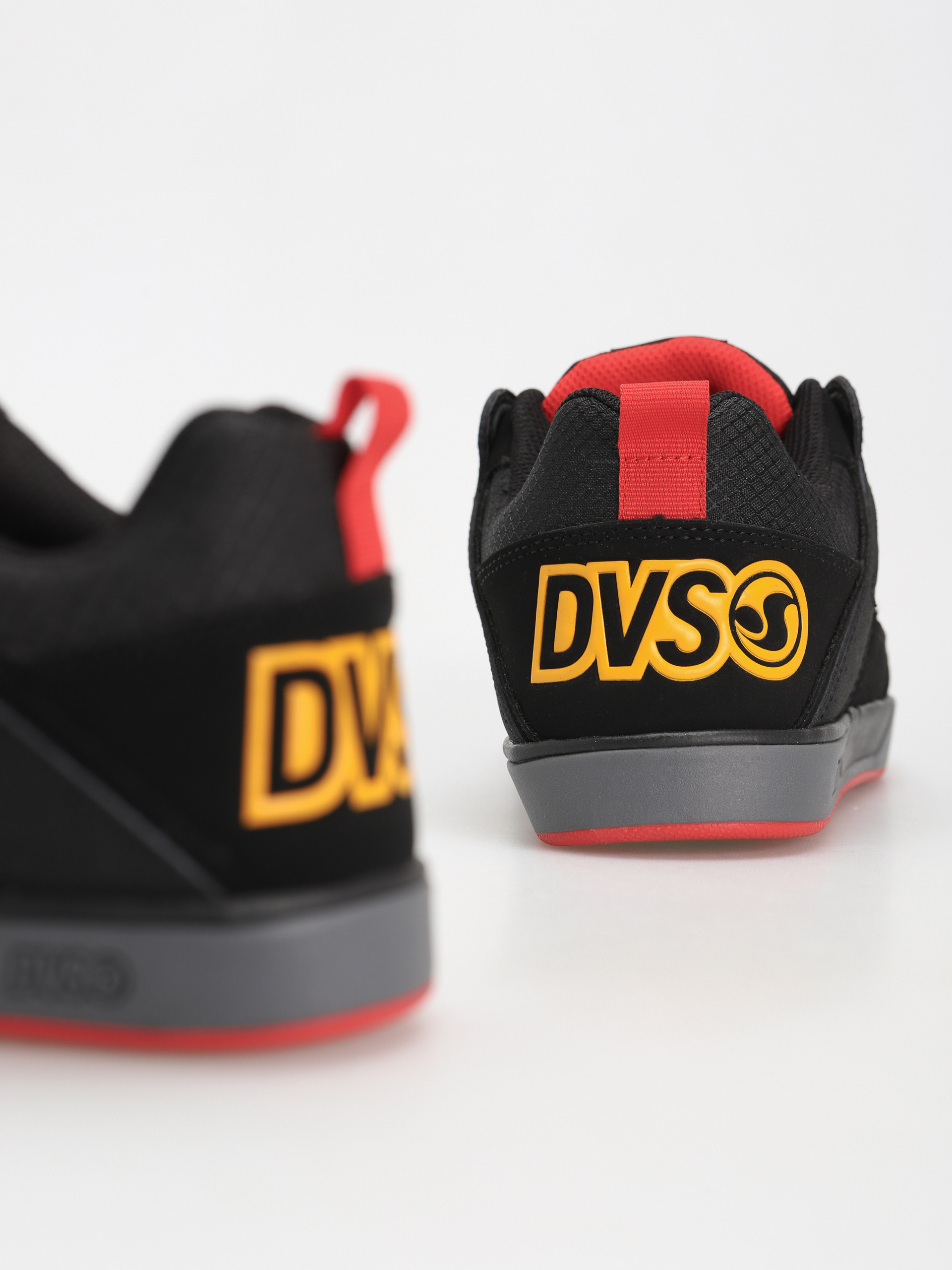 Boty DVS Comanche 2.0+ (black yellow red nubuck)