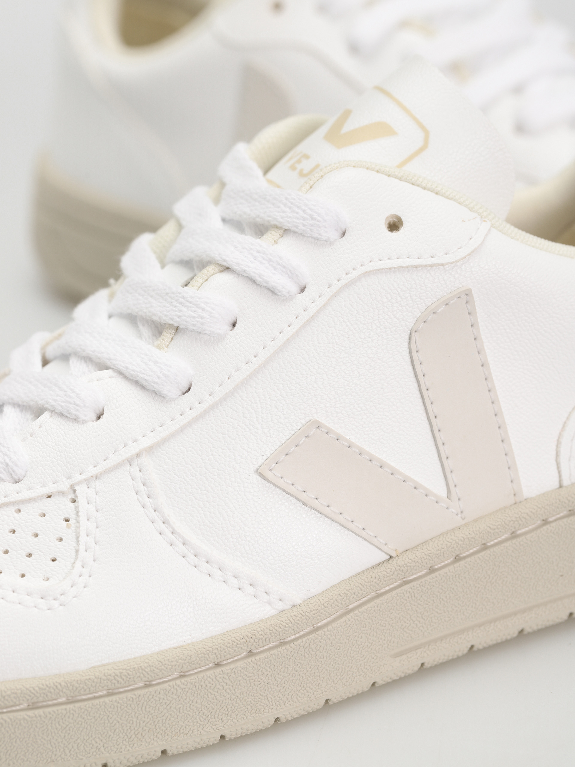 Boty Veja V-10 Wmn (full white)