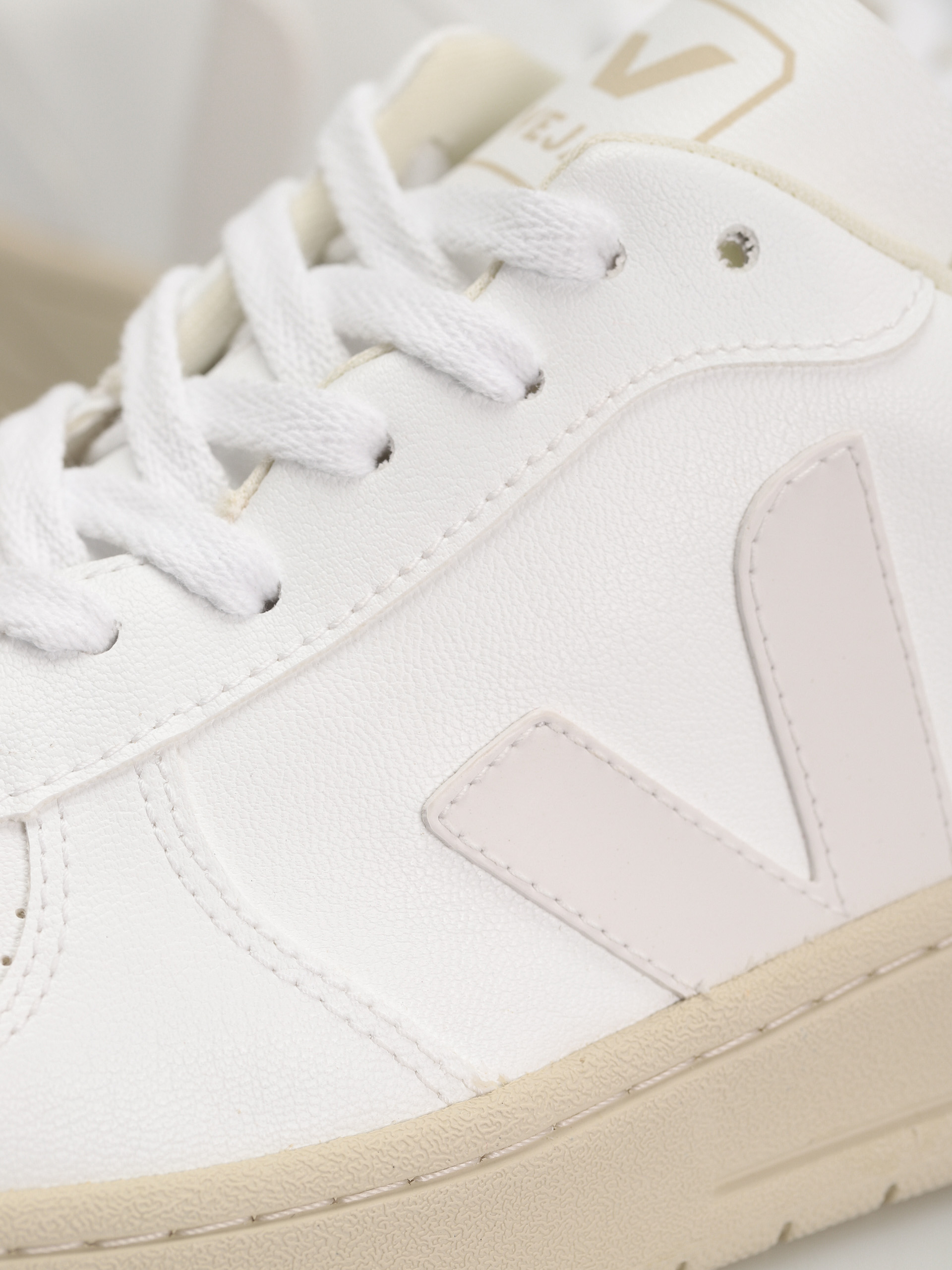 Boty Veja V-10 (full white)