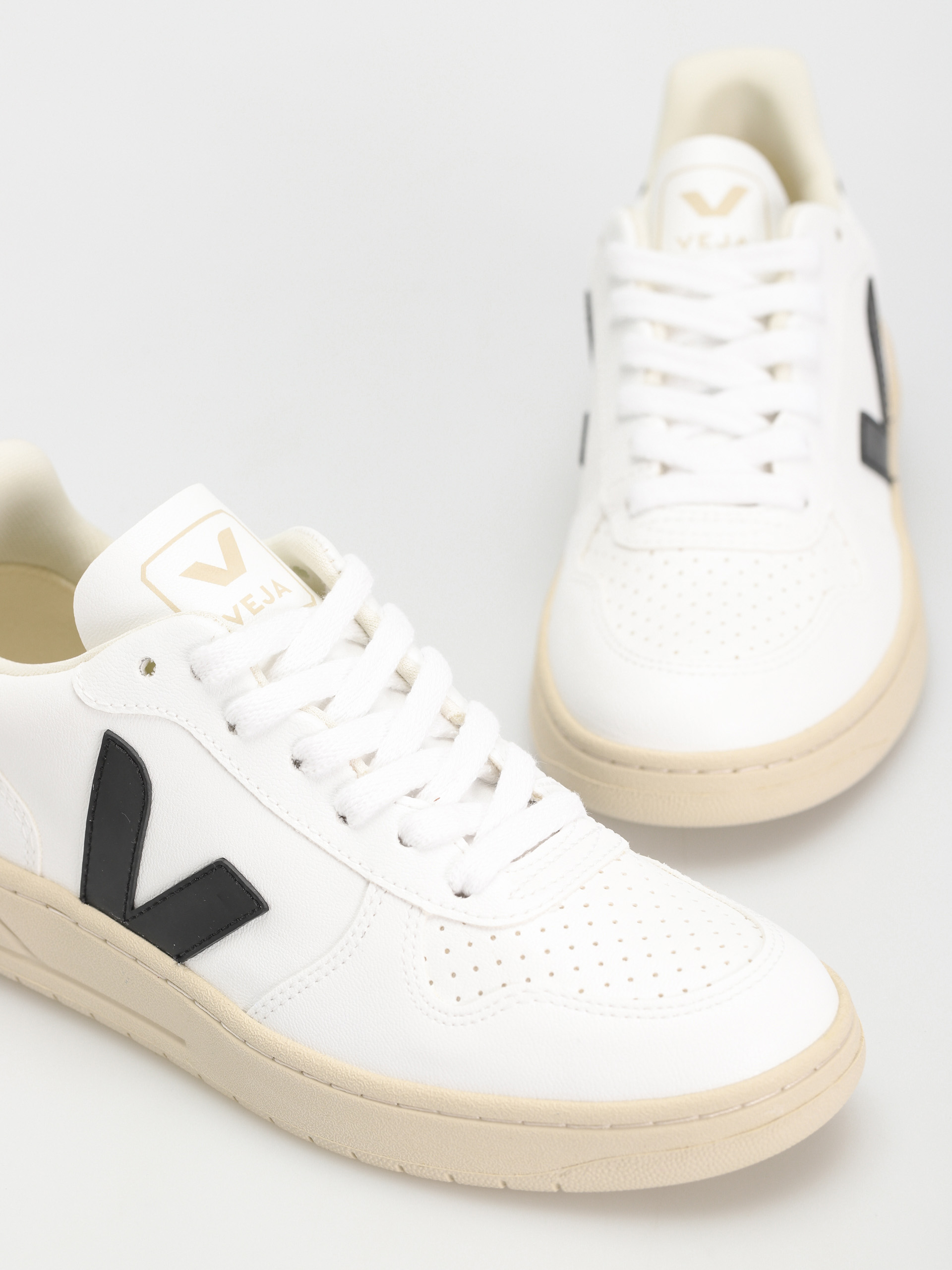 Boty Veja V-10 Wmn (white black)
