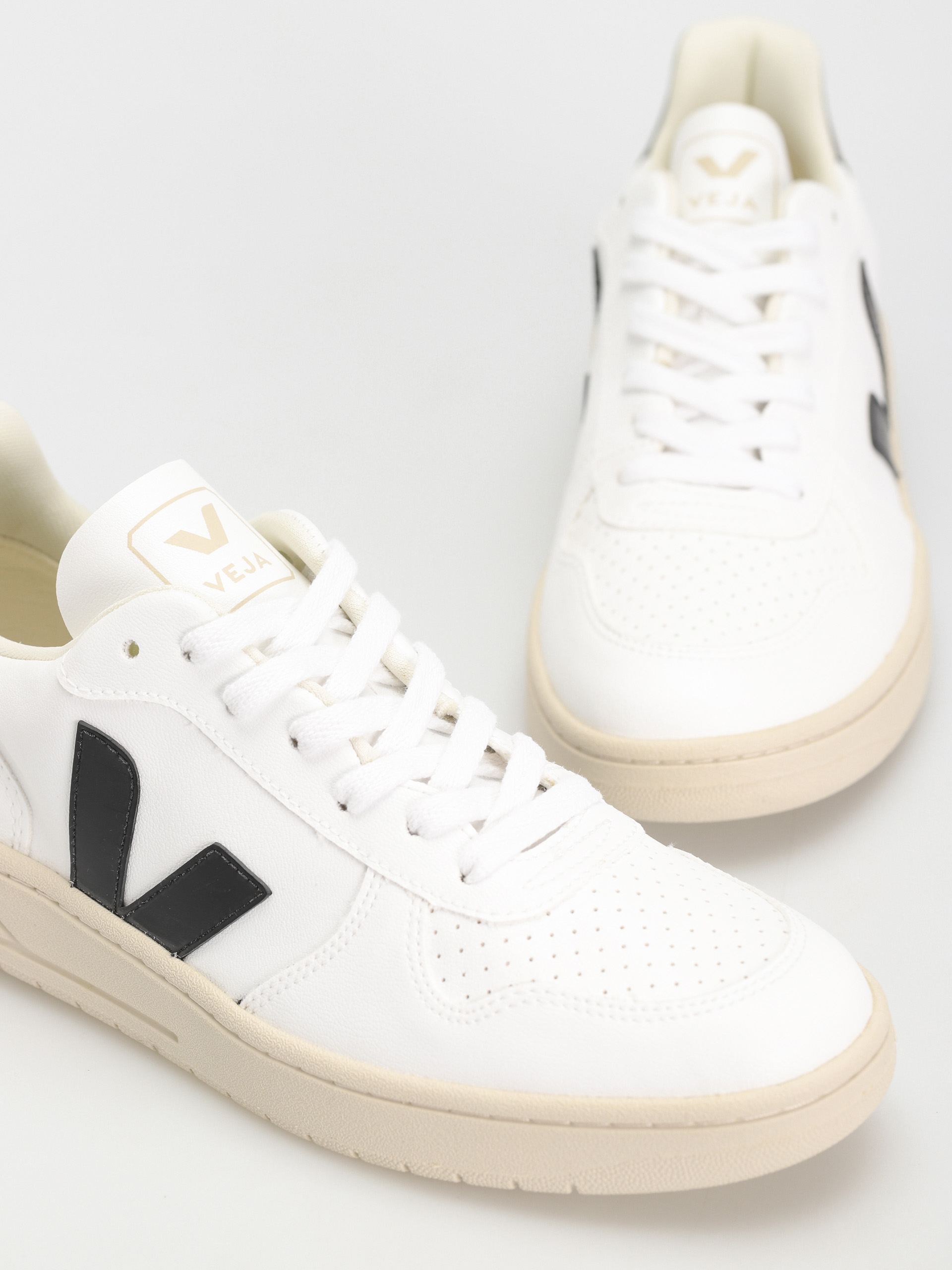 Boty Veja V-10 (white black)