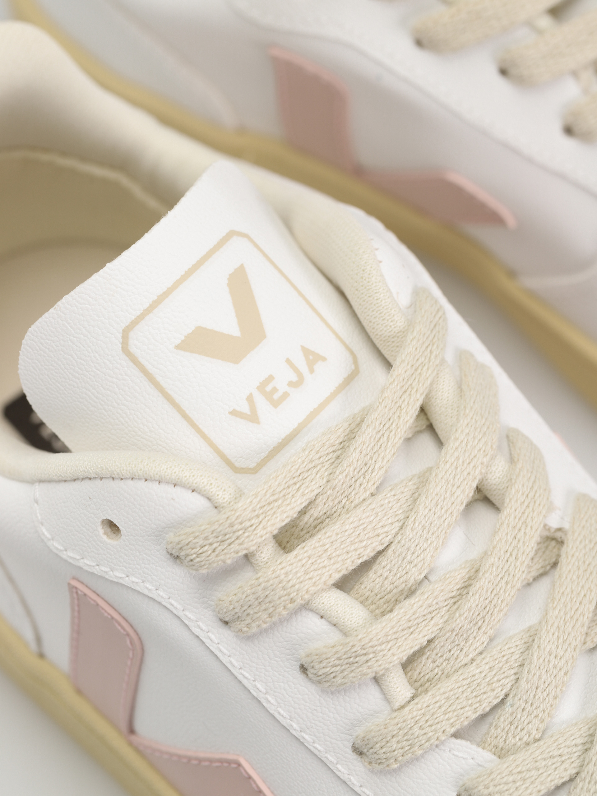 Boty Veja V-10 Wmn (white petale)