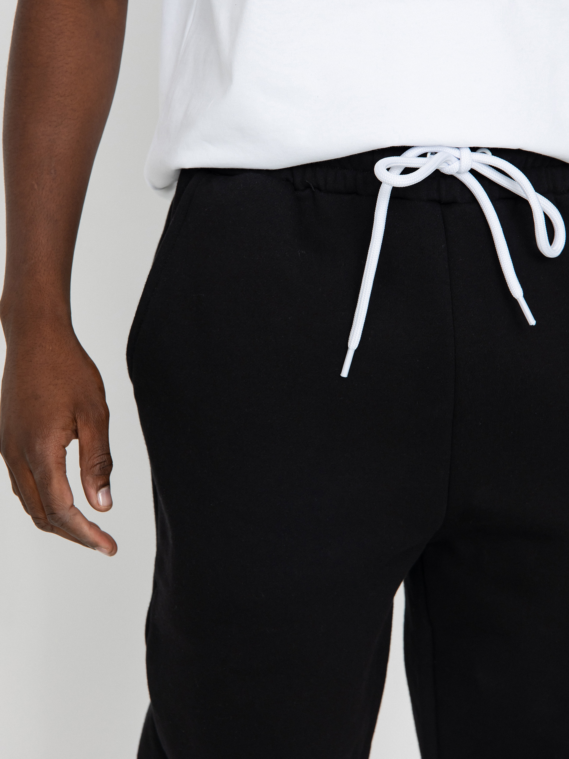 Kalhoty MassDnm Signature Patch Sweatpants (black)