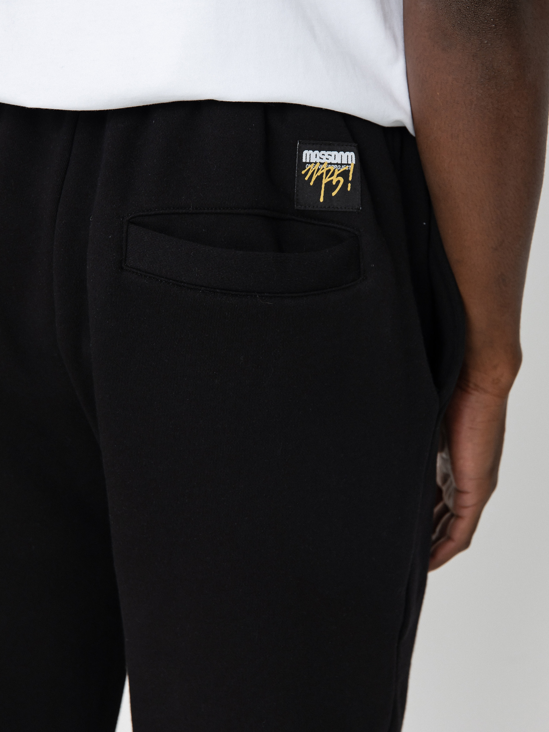 Kalhoty MassDnm Signature Patch Sweatpants (black)