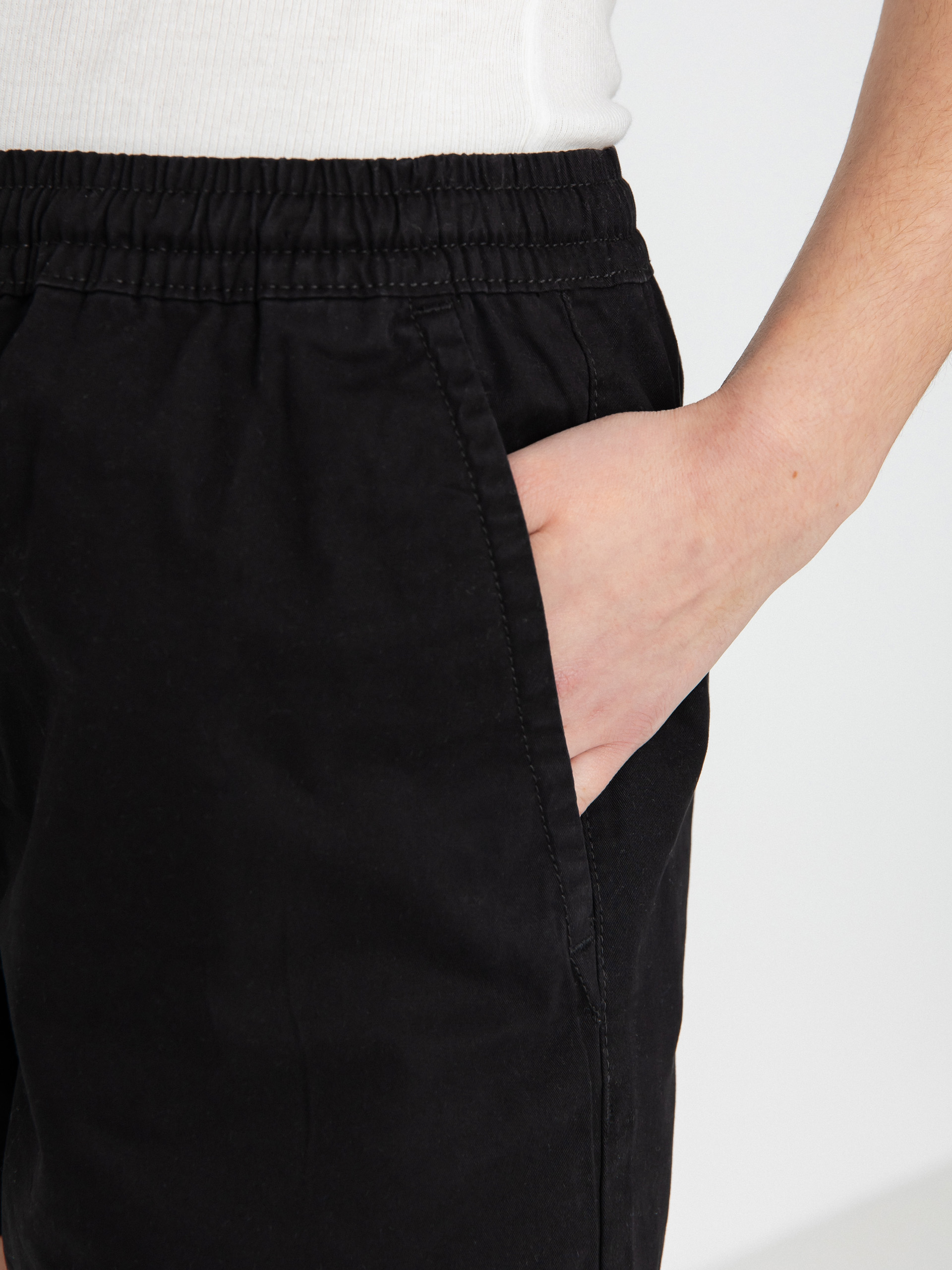 Kraťasy Vans Range Relaxed Wmn (black)