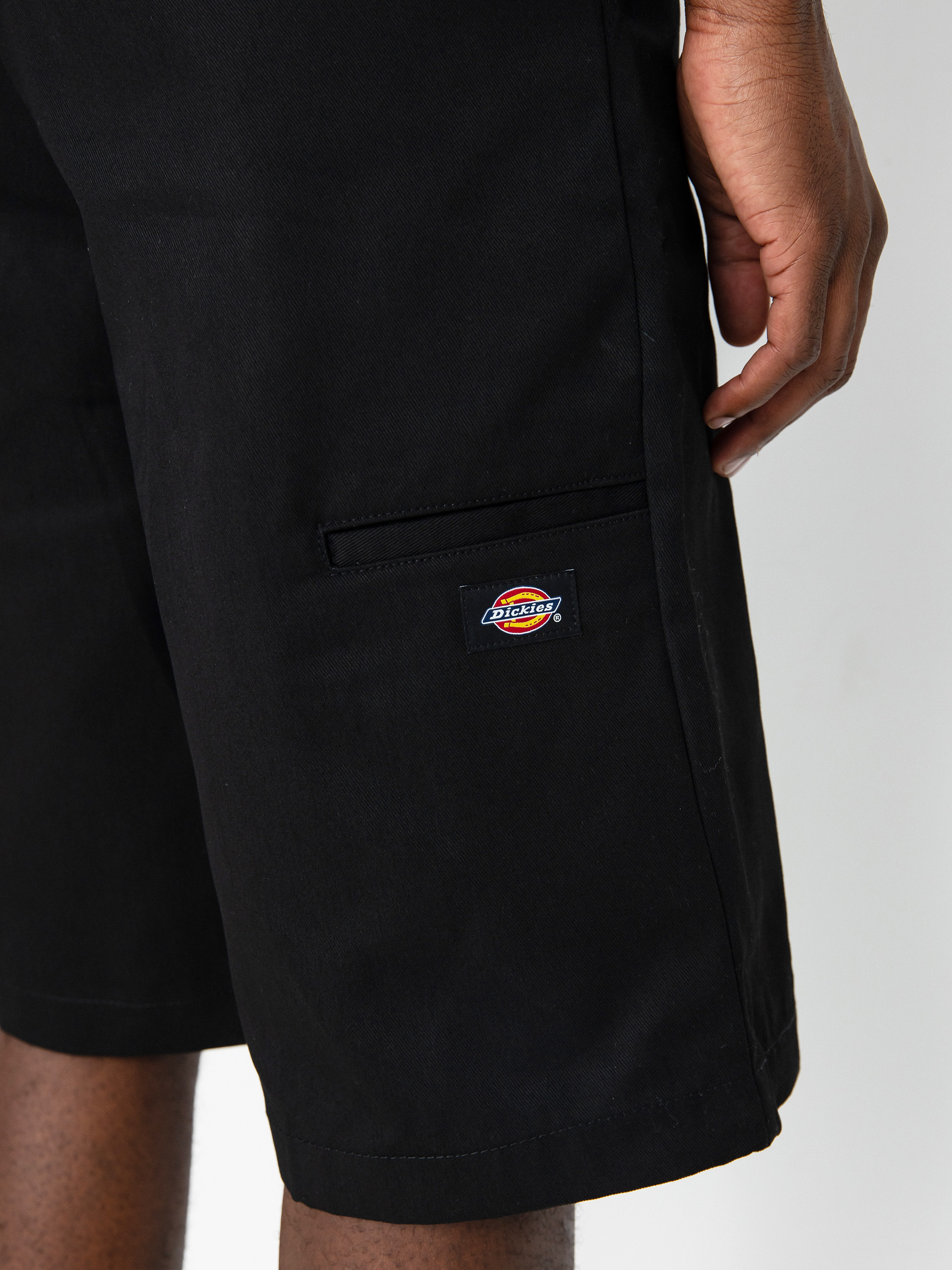 Kraťasy Dickies 13Inch Multi Pocket (black)