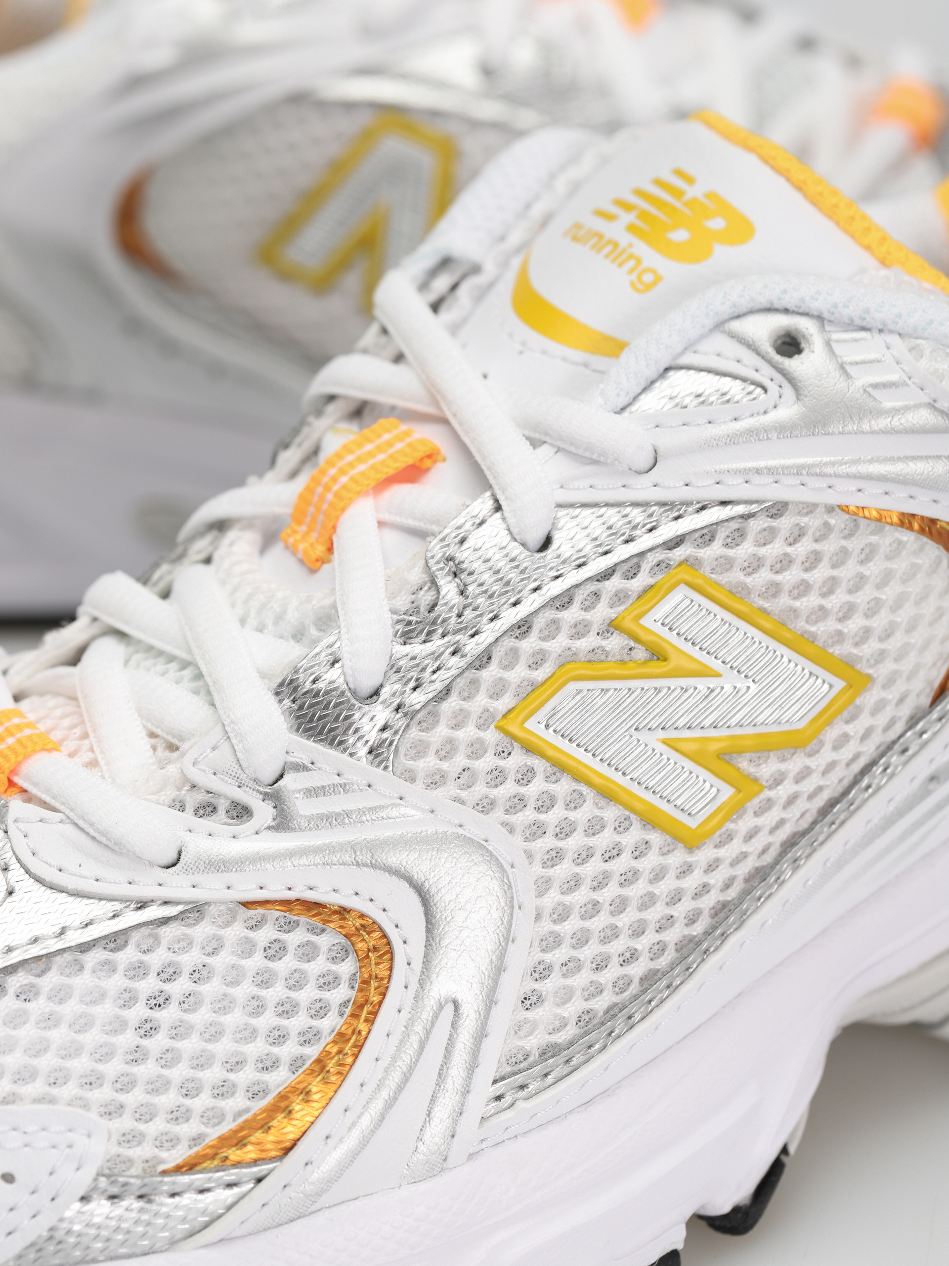 Boty New Balance 530 (white orange)