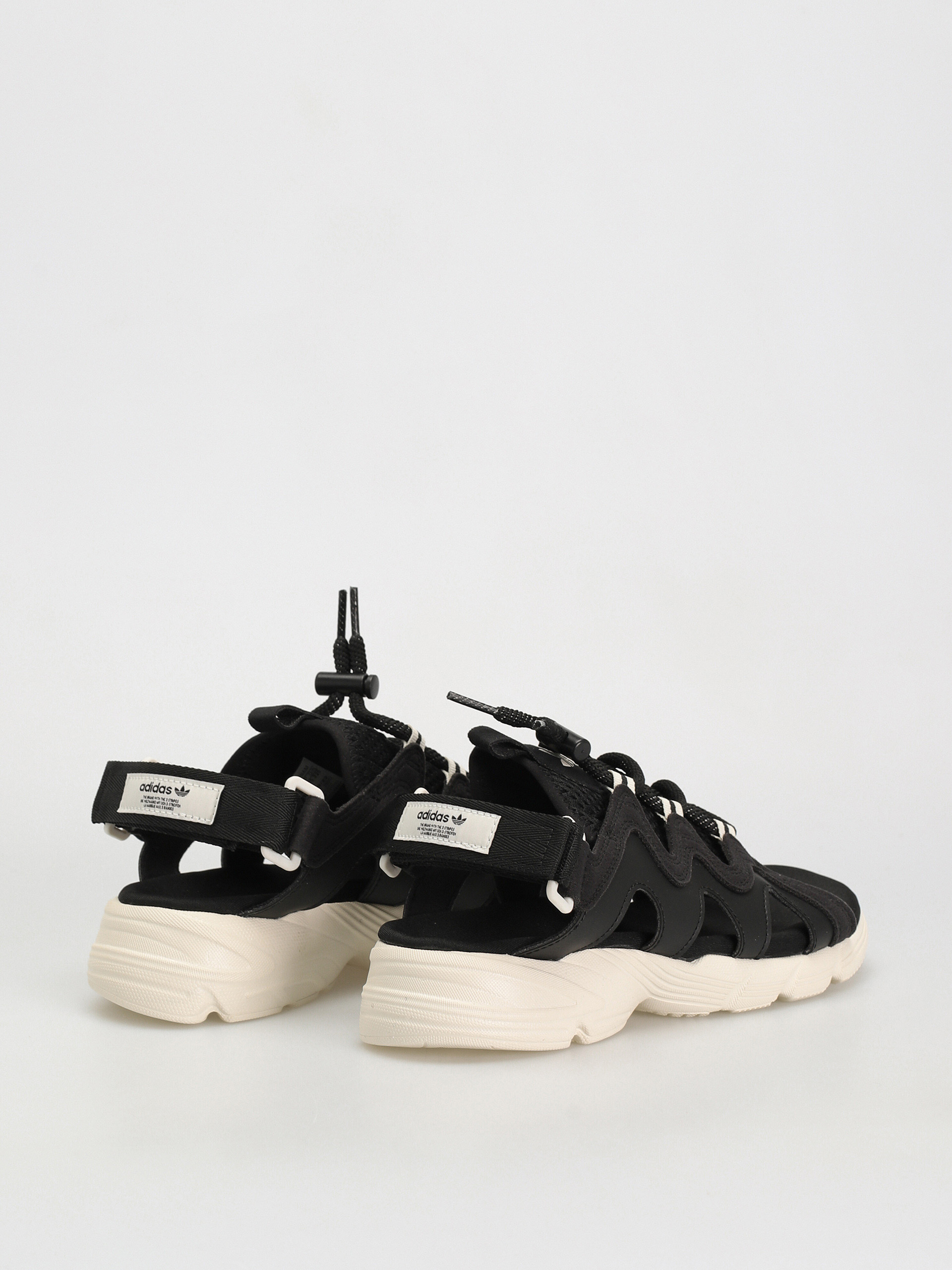 Sandaly adidas Originals Astir Sndl Wmn (cblack/owhite/owhite)