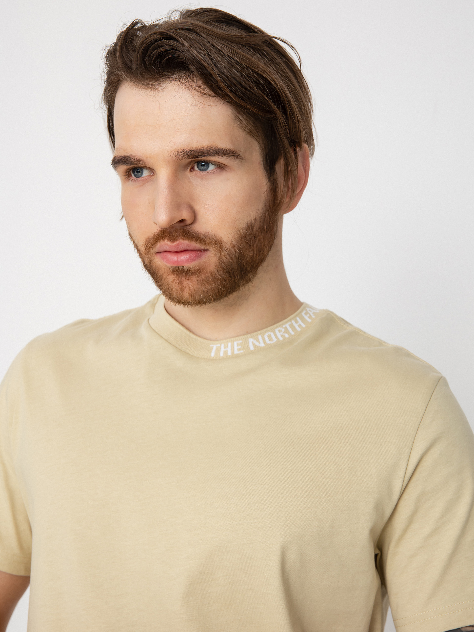 Tričko The North Face Zumu (gravel)