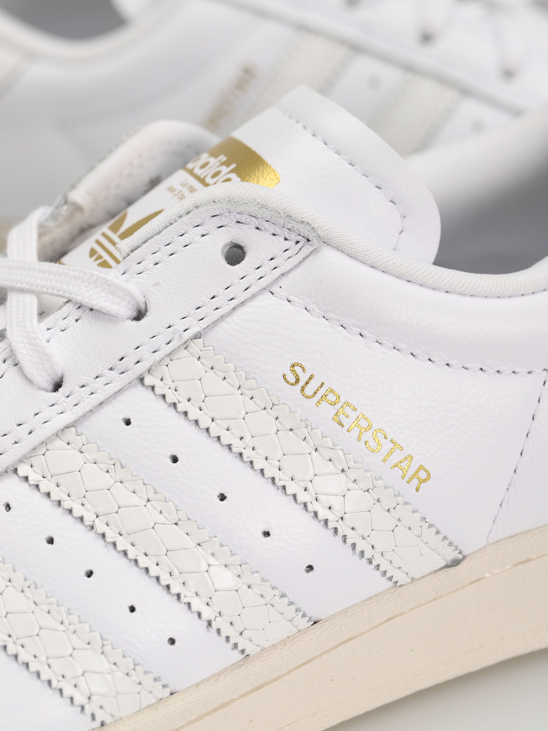 Boty adidas Superstar Adv (ftwwht/ftwwht/goldmt)