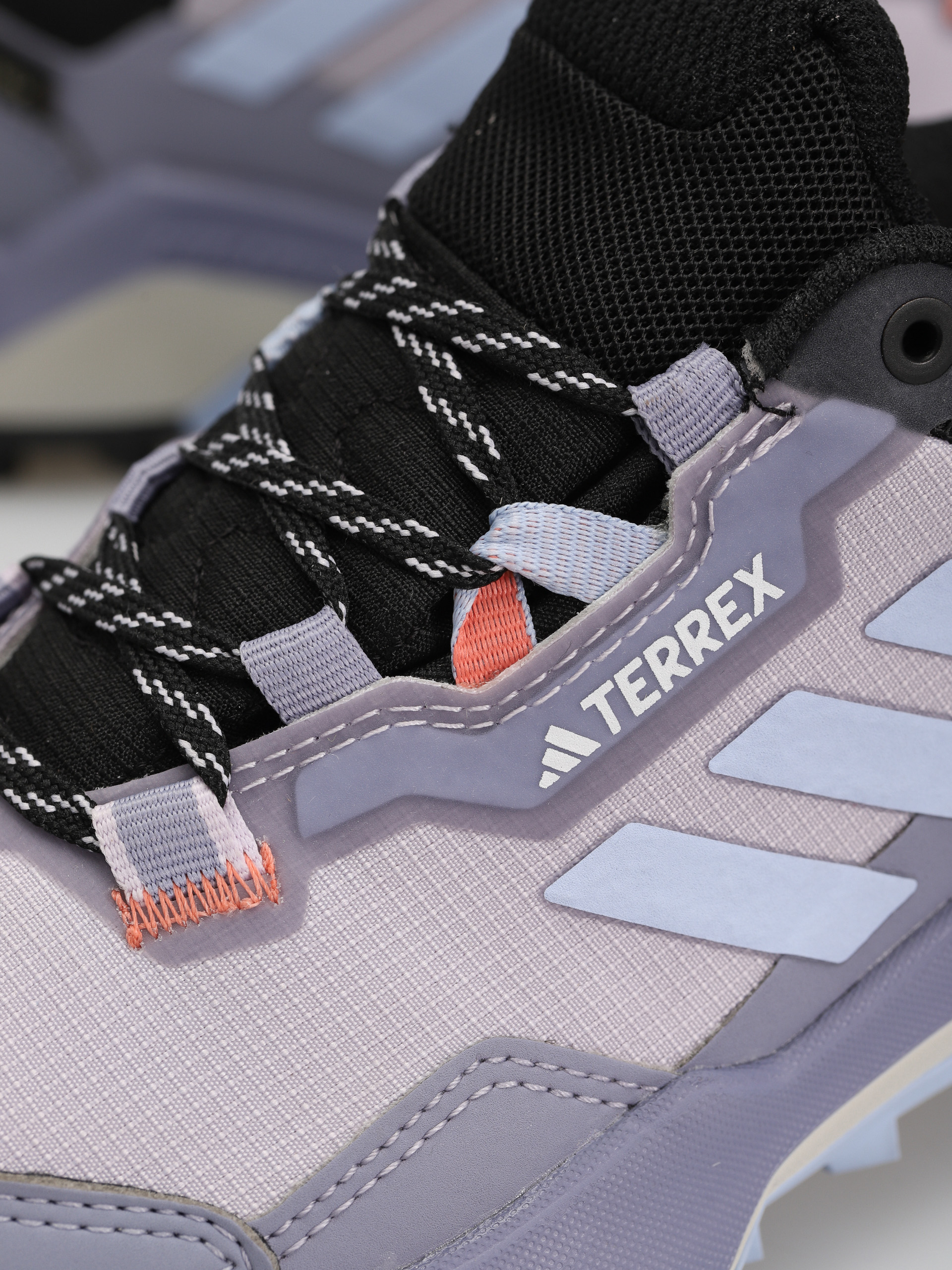 Boty adidas Terrex Ax4 Gtx W Wmn (silvio/bludaw/sogold)