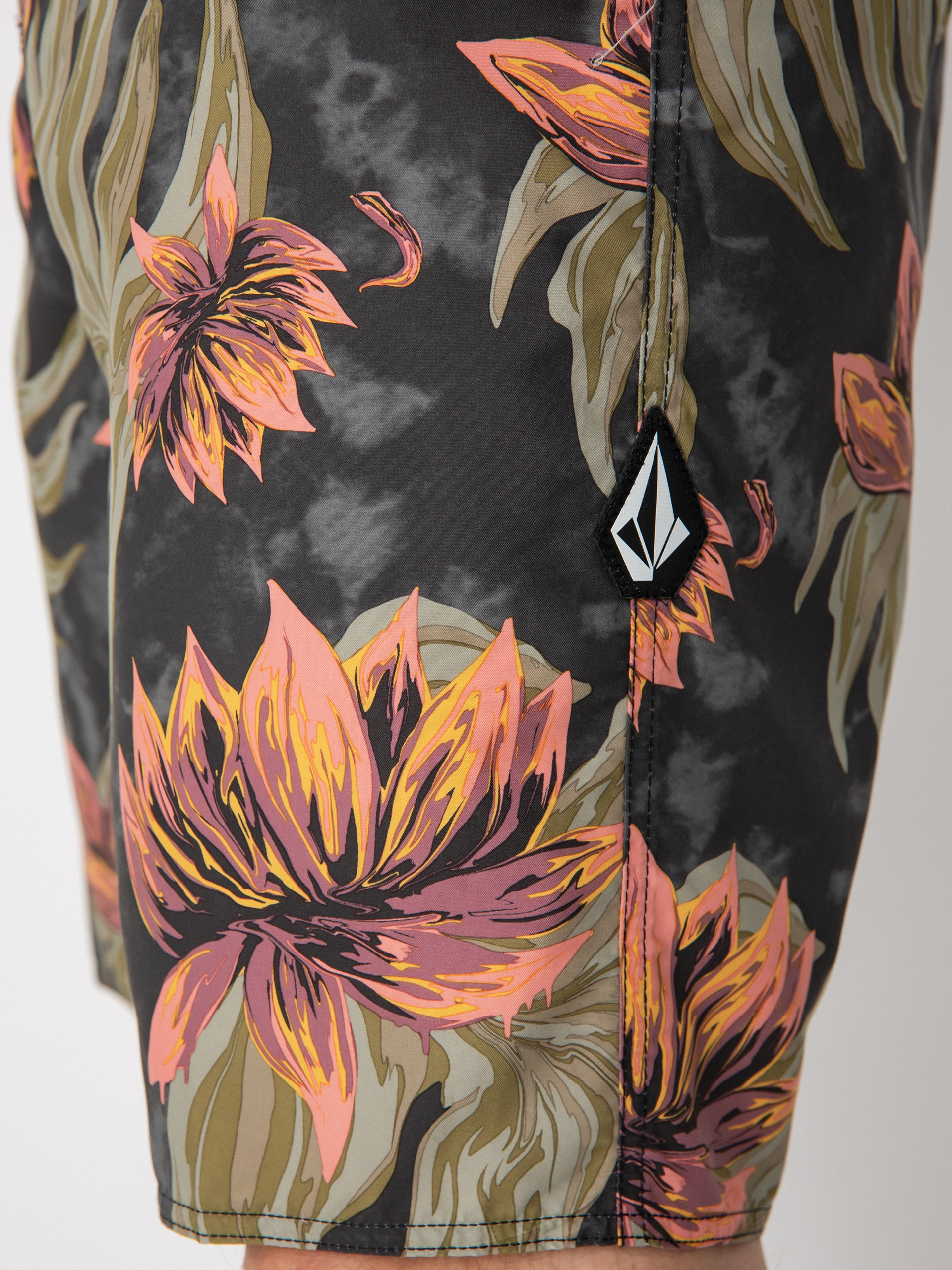 Plážové kraťasy Volcom Mod Polydactal 20 (rinsed black)