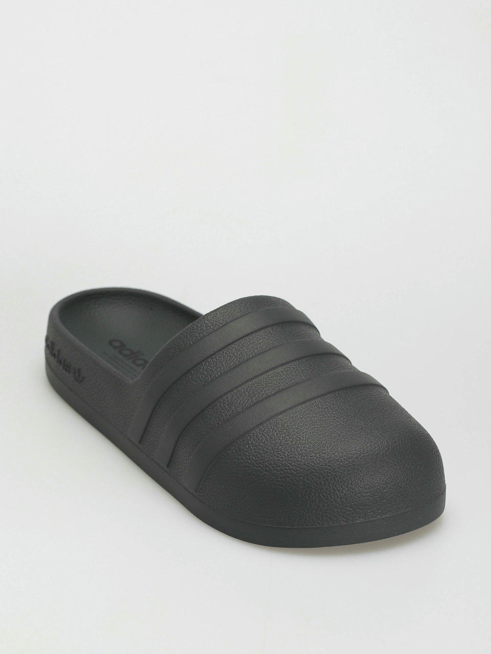 Plážovky adidas Originals Adifom Adilette (carbon/carbon/cblack)