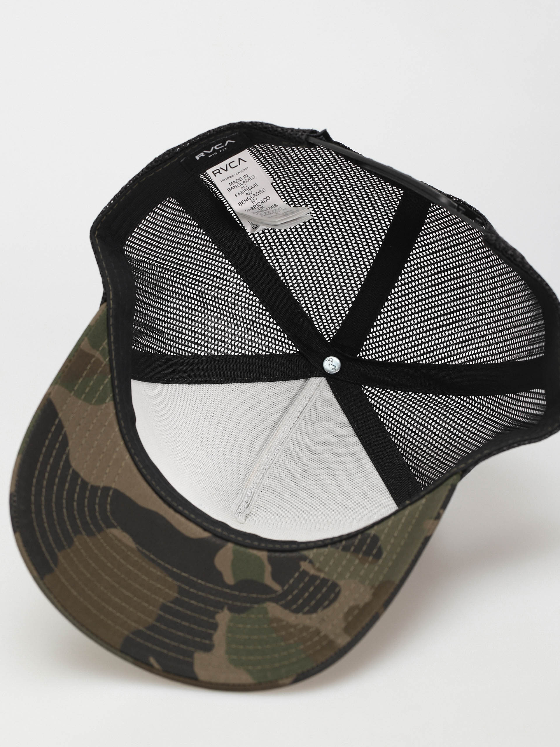 Kšiltovka  RVCA Va Atw Curved Brim Trucker (camo)
