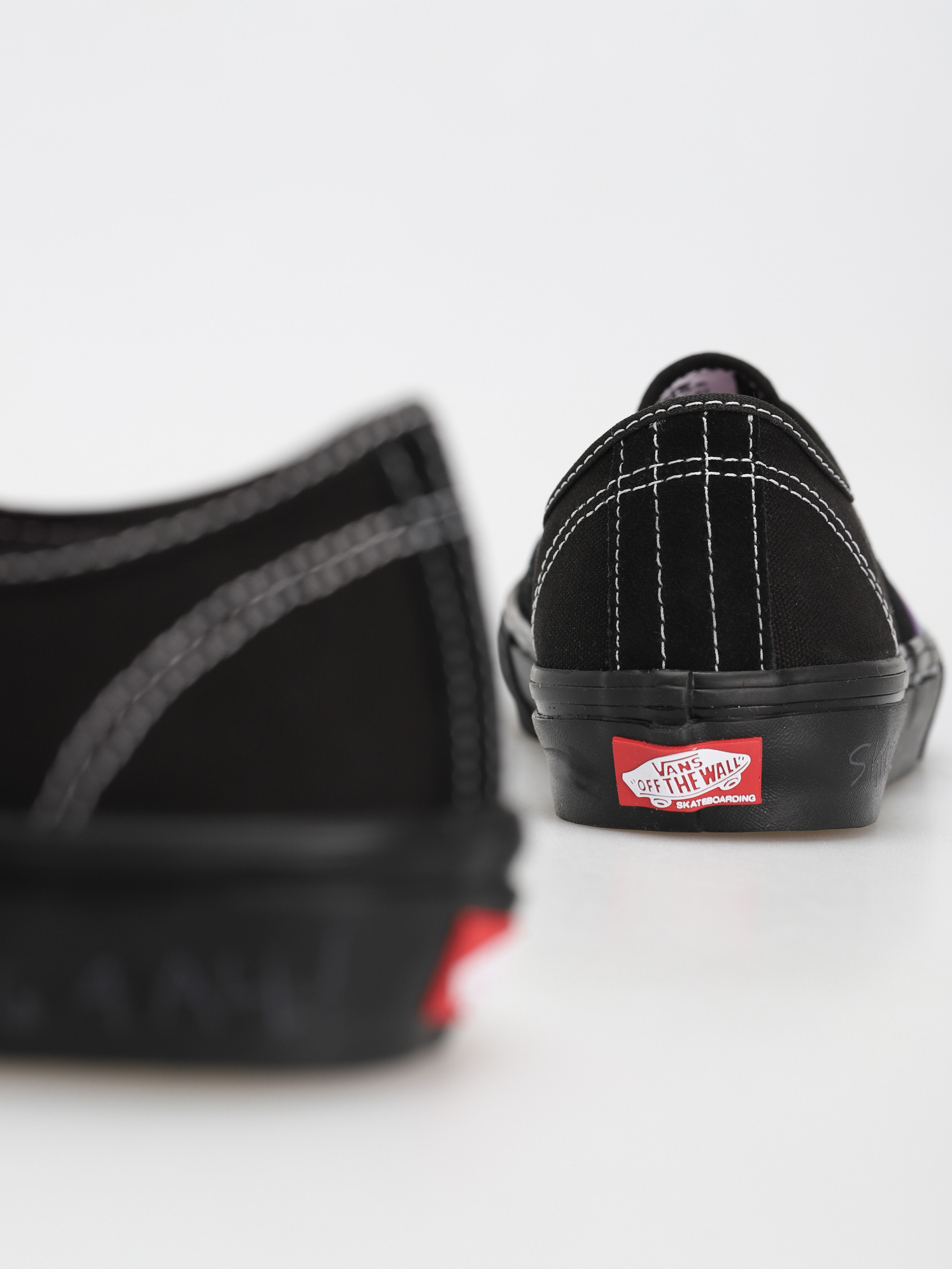 Boty Vans Skate Authentic (pride black/multi)