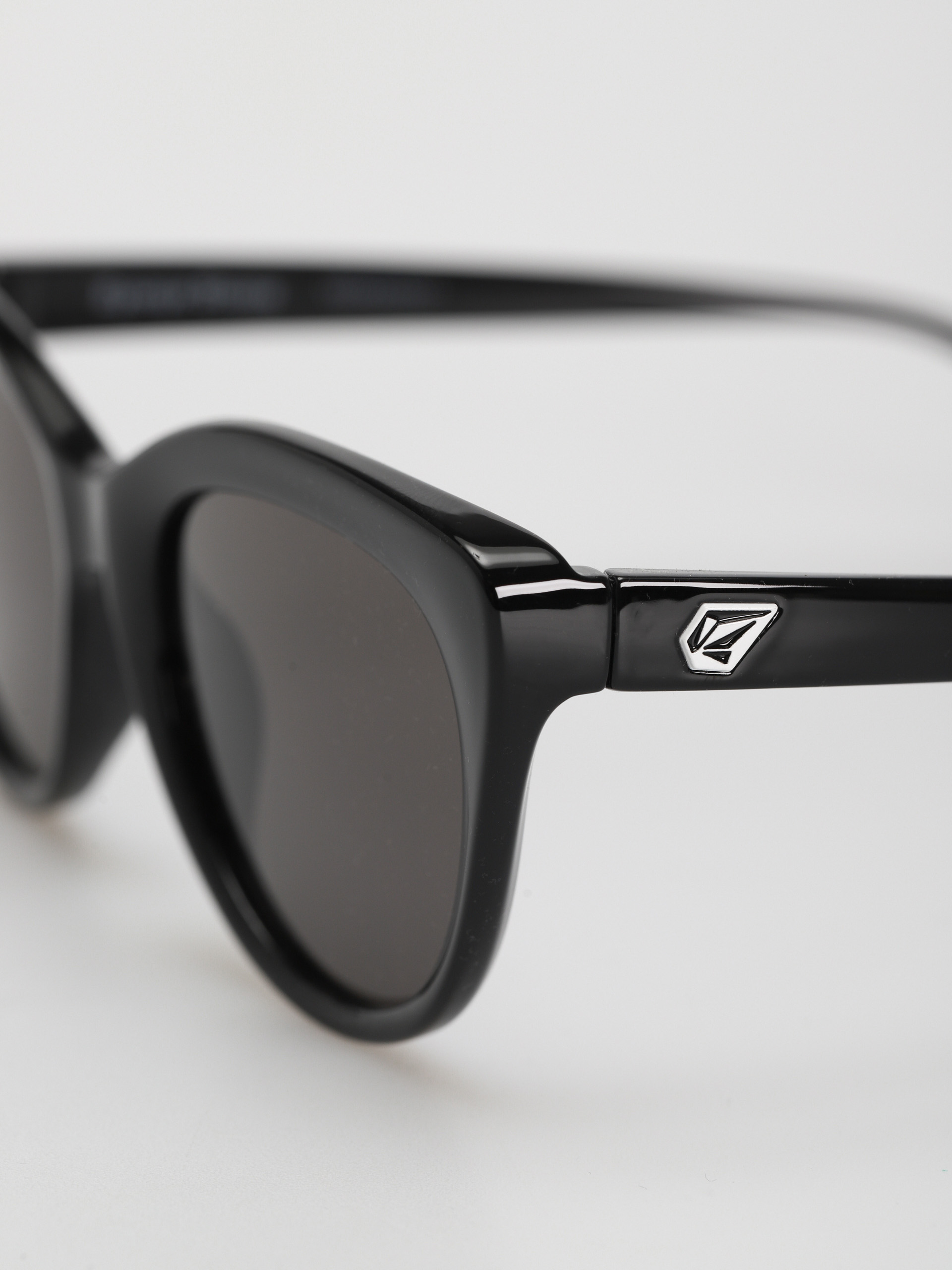 Sluneční brýle Volcom Eyeeye Stone Wmn (gloss black/gray)