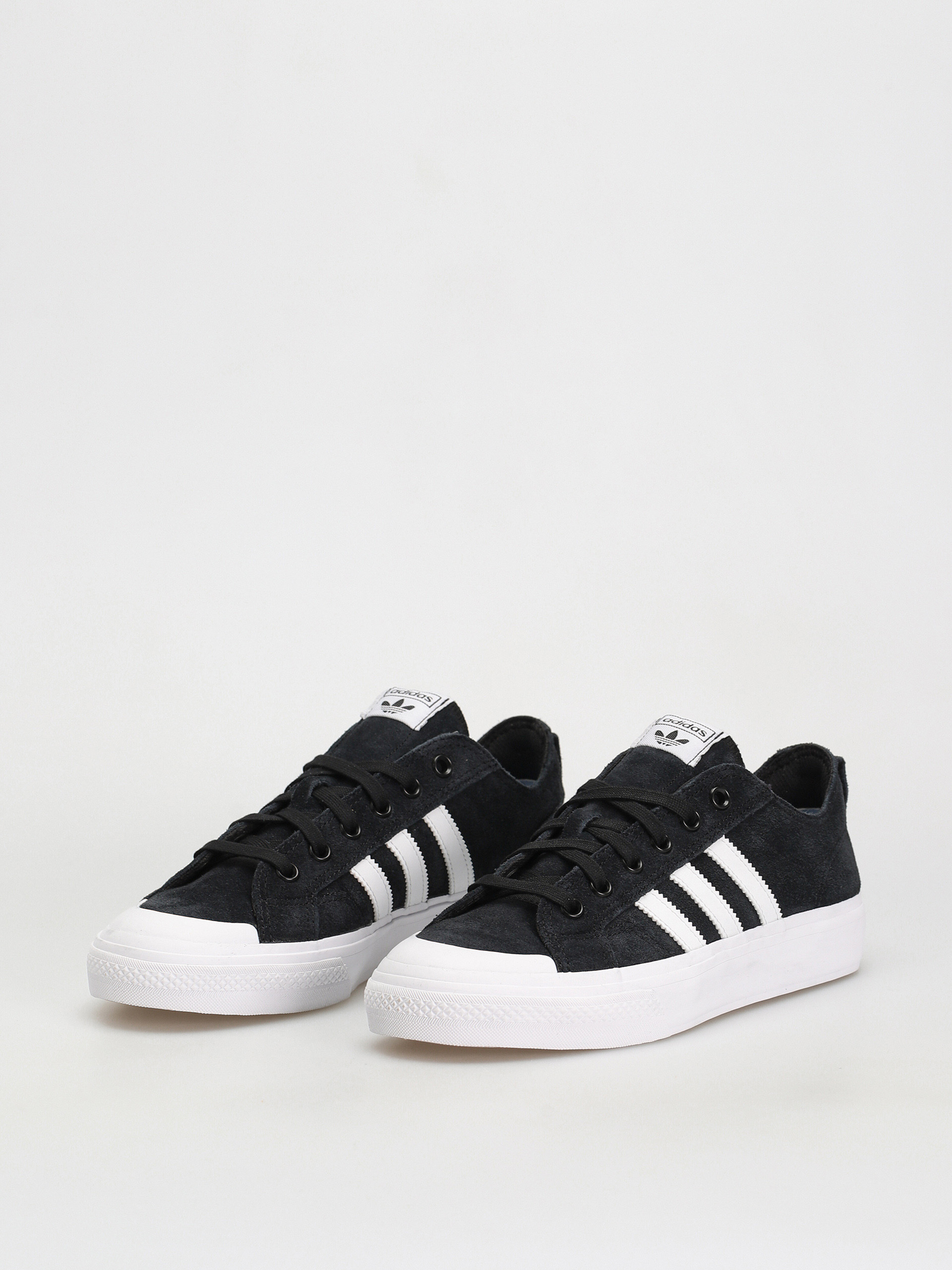 Boty adidas Nizza Low Adv (cblack/ftwwht/ftwwht)