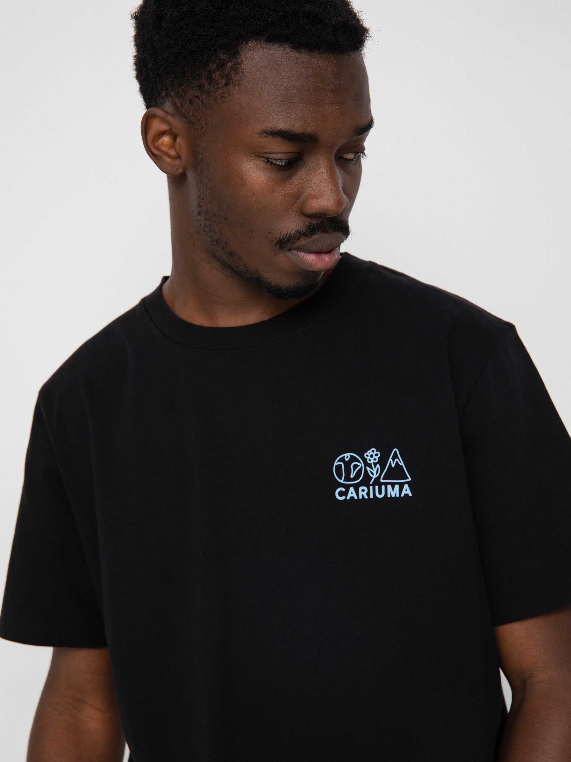 Tričko Cariuma Good For The Earth (black)