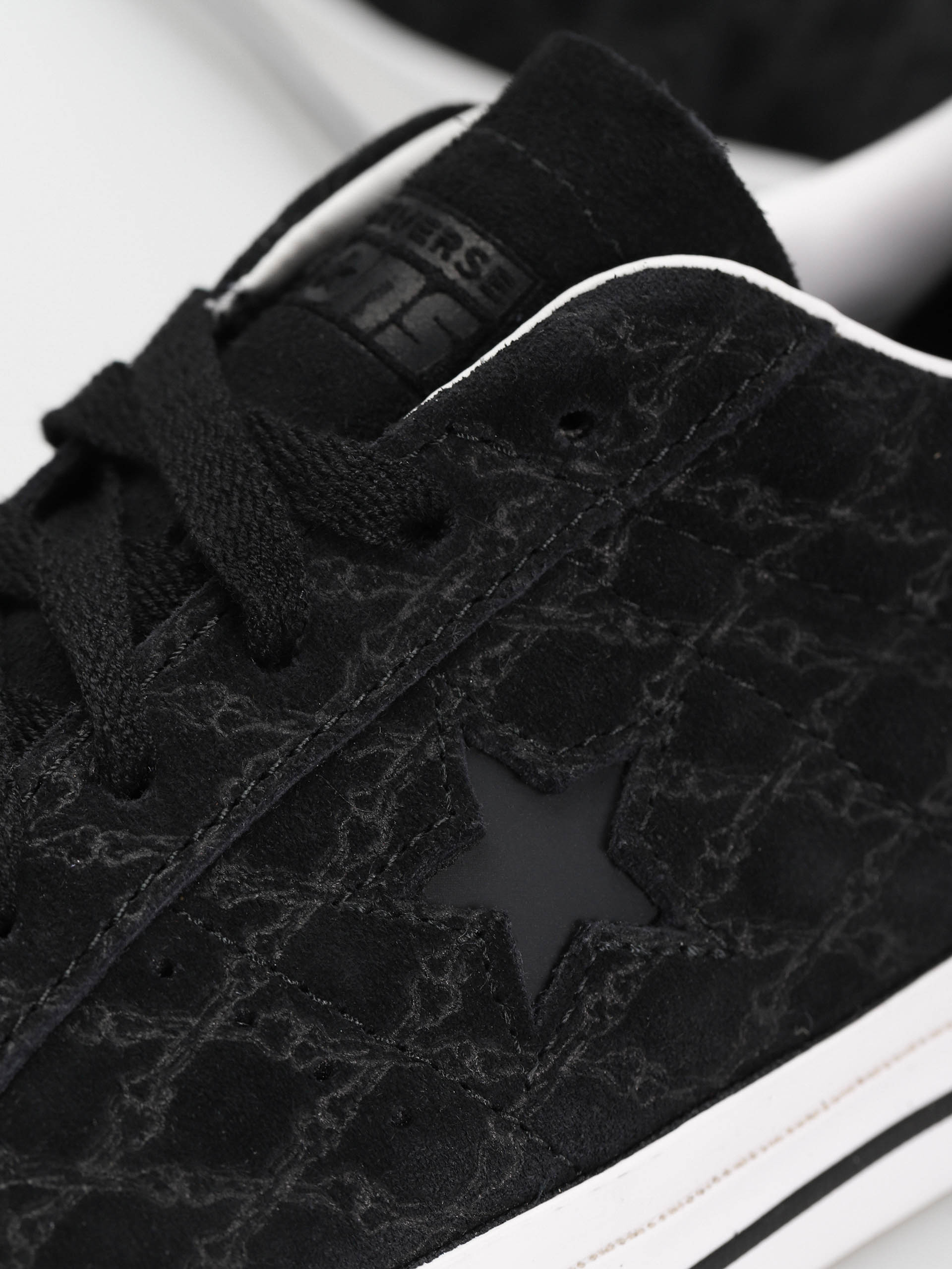 Boty Converse One Star Pro Ox (black/black/white)