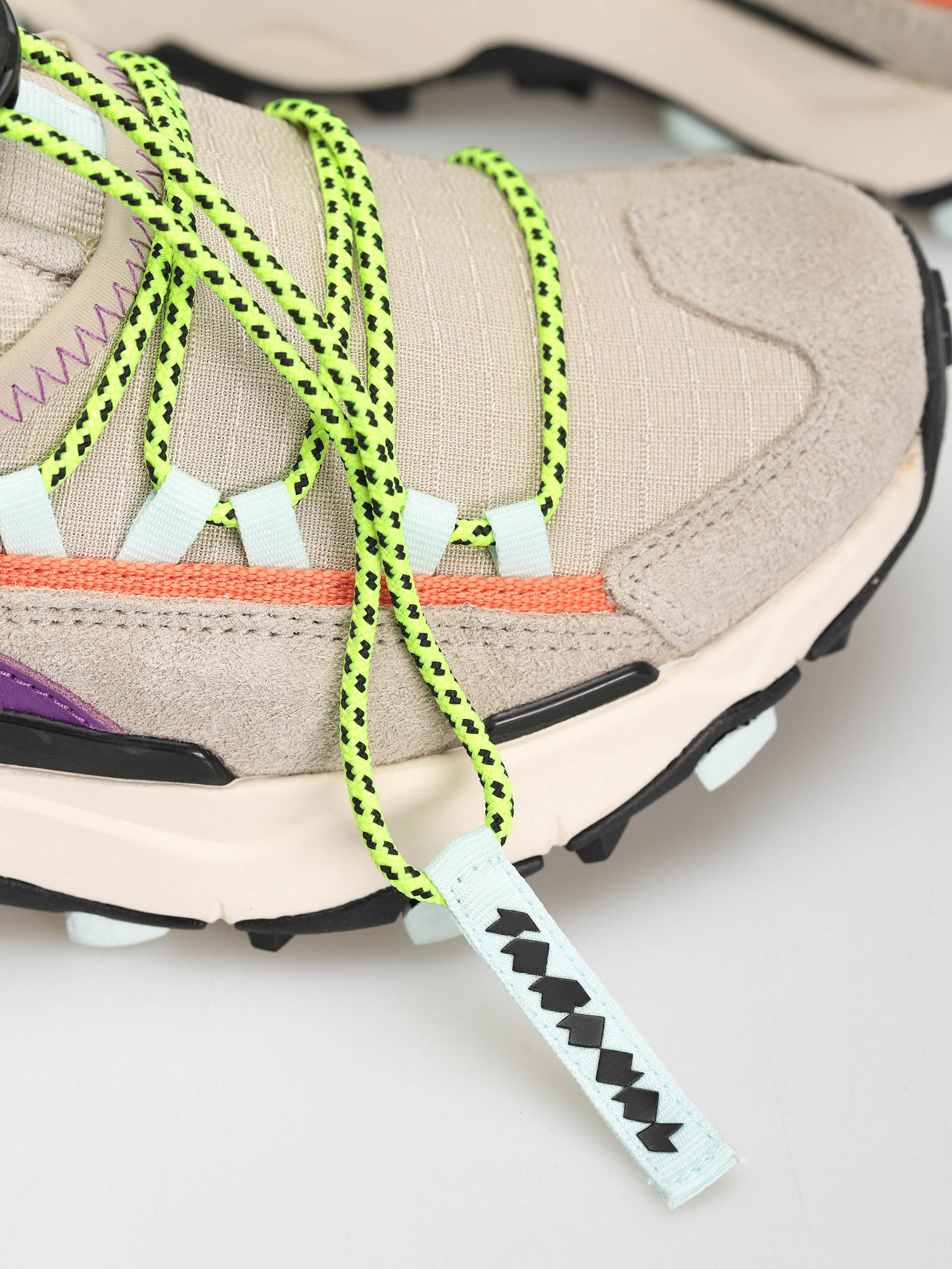 Boty The North Face Vectiv Taraval Tech Wmn (sandstone/gardenia white)