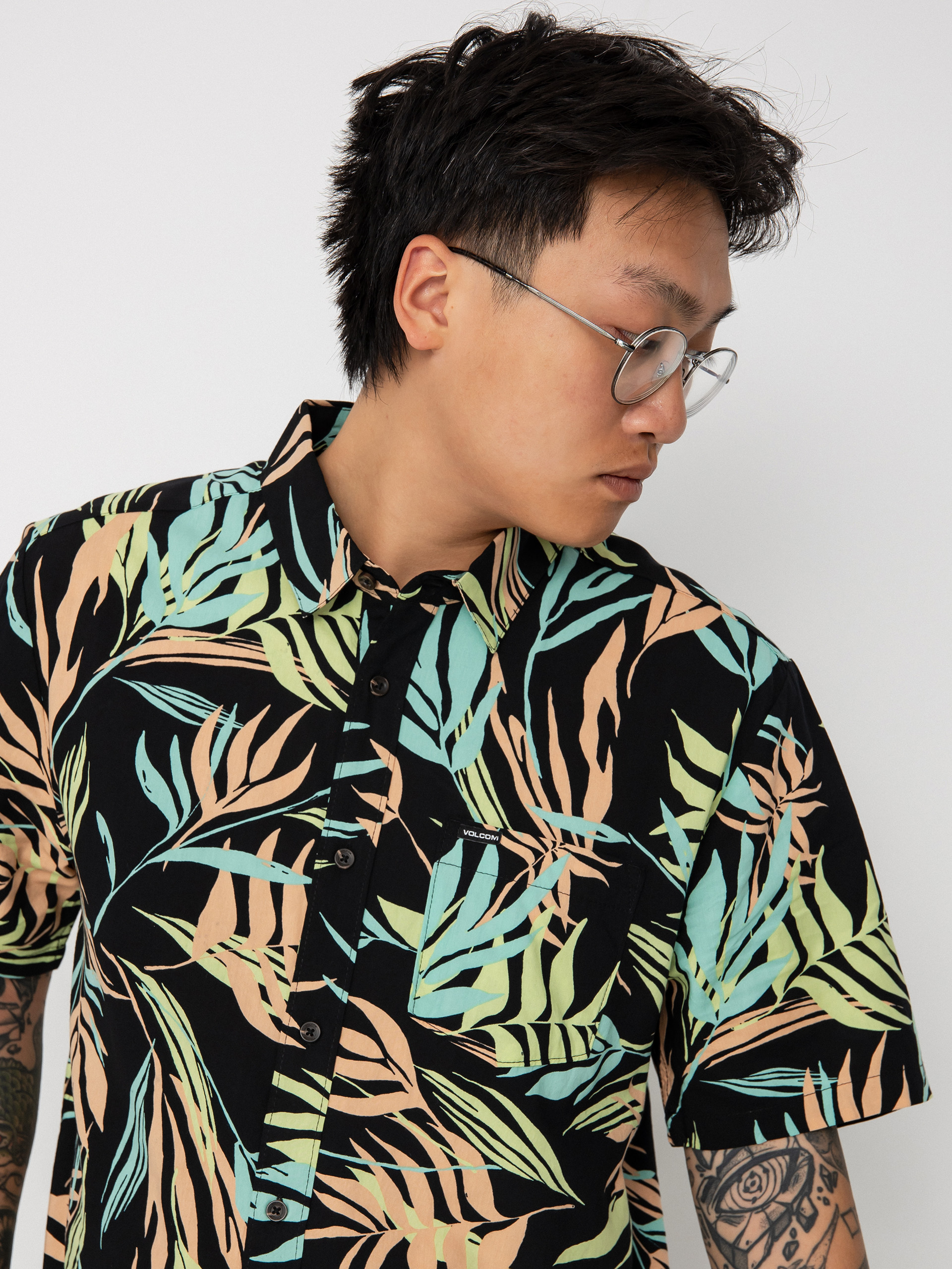 Košile Volcom Bleeding Leaf (black)