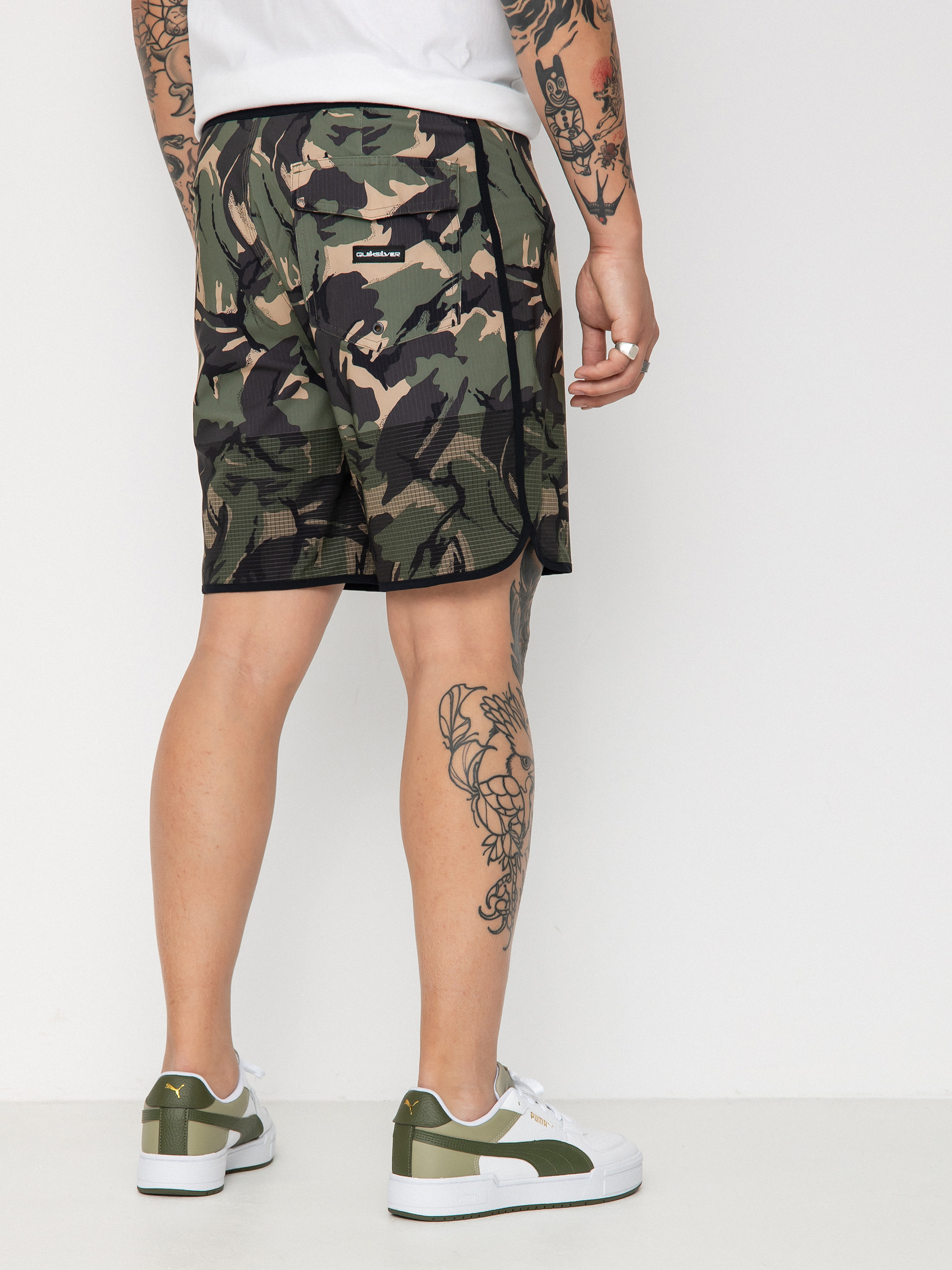 Plážové kraťasy Quiksilver Highlite Scallop (camo)