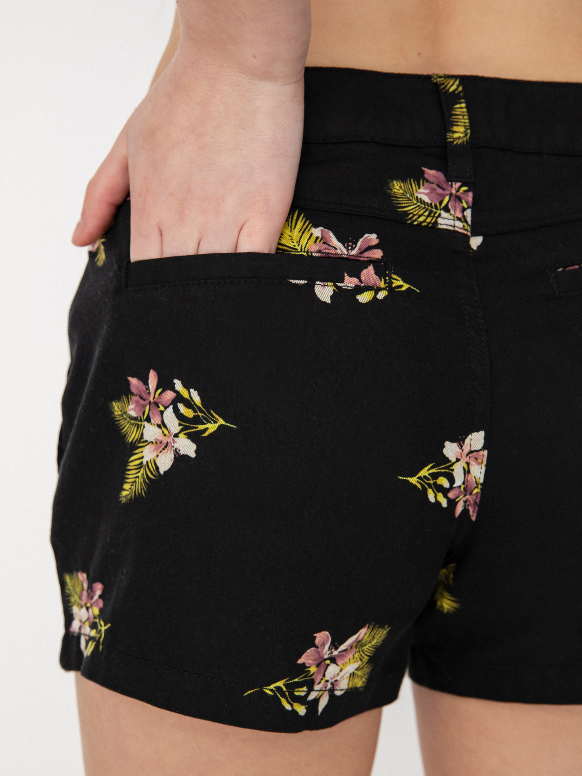 Kraťasy Volcom Frochickie Wmn (black combo)