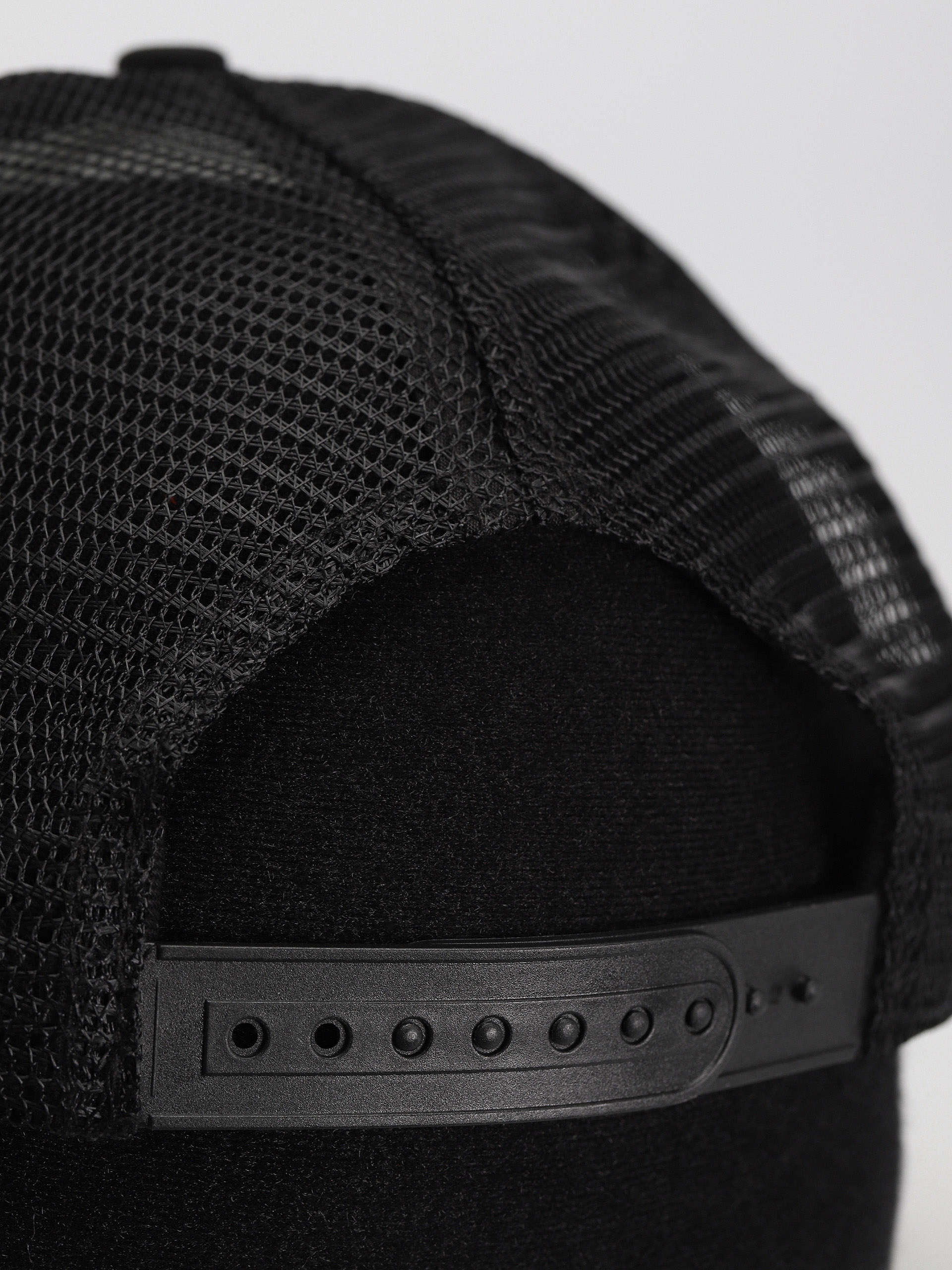 Kšiltovka  Santa Cruz Classic Dot Mesh (white/black)