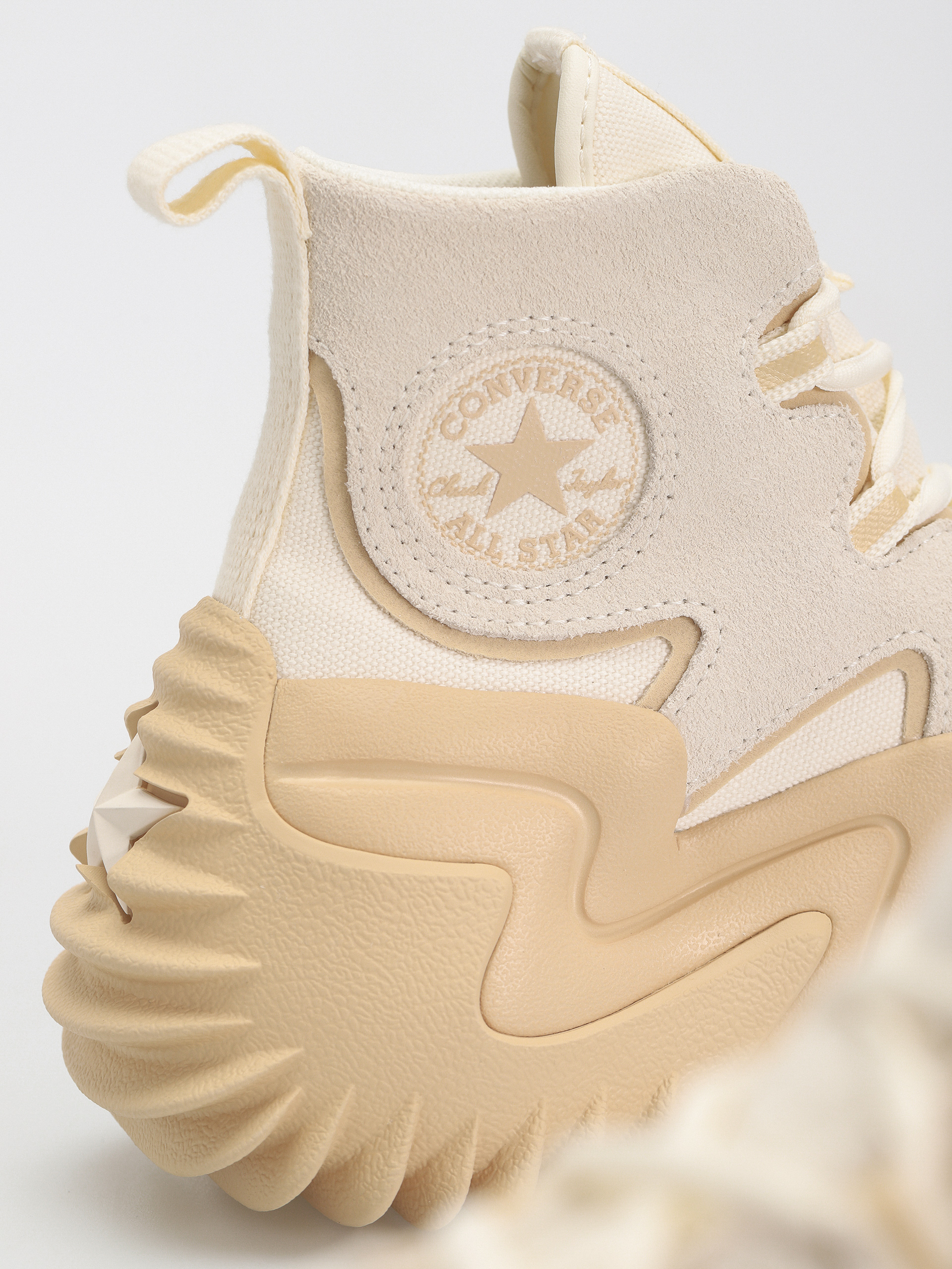 Boty Converse Run Star Motion Cx Hi (egret/oat milk)