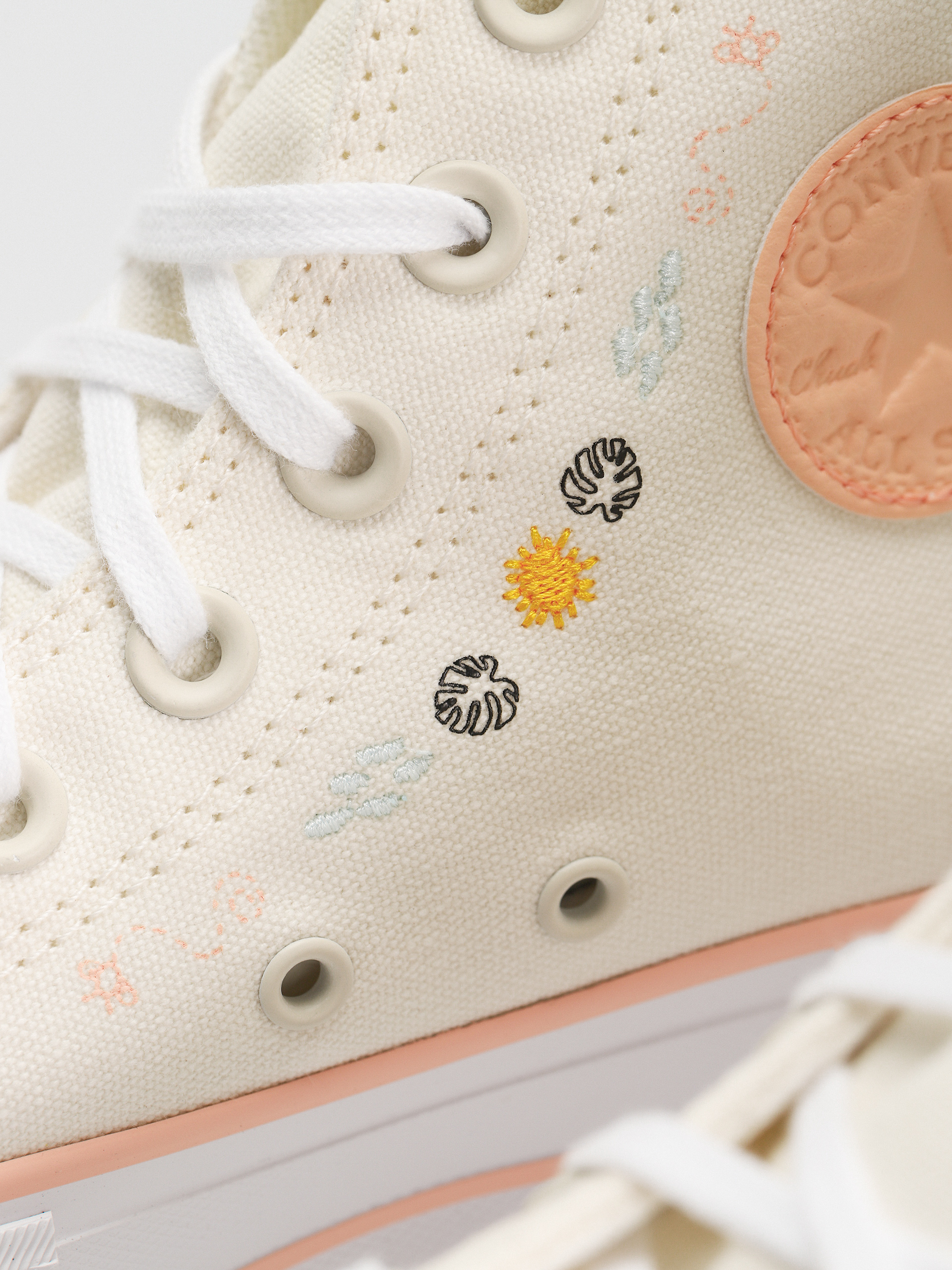 Tenisky Converse Chuck Taylor All Star Lift Hi Wmn (egret)