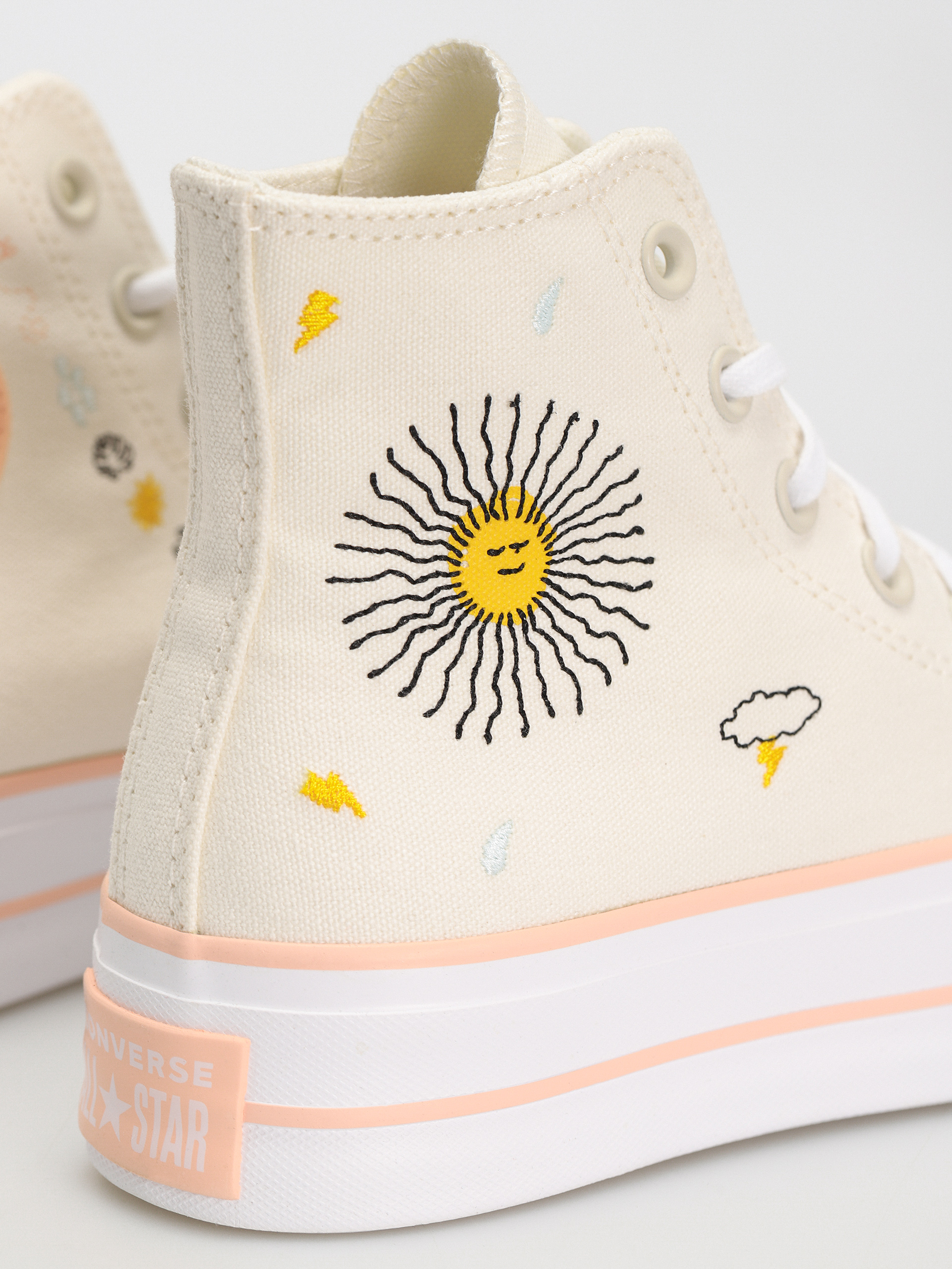 Tenisky Converse Chuck Taylor All Star Lift Hi Wmn (egret)