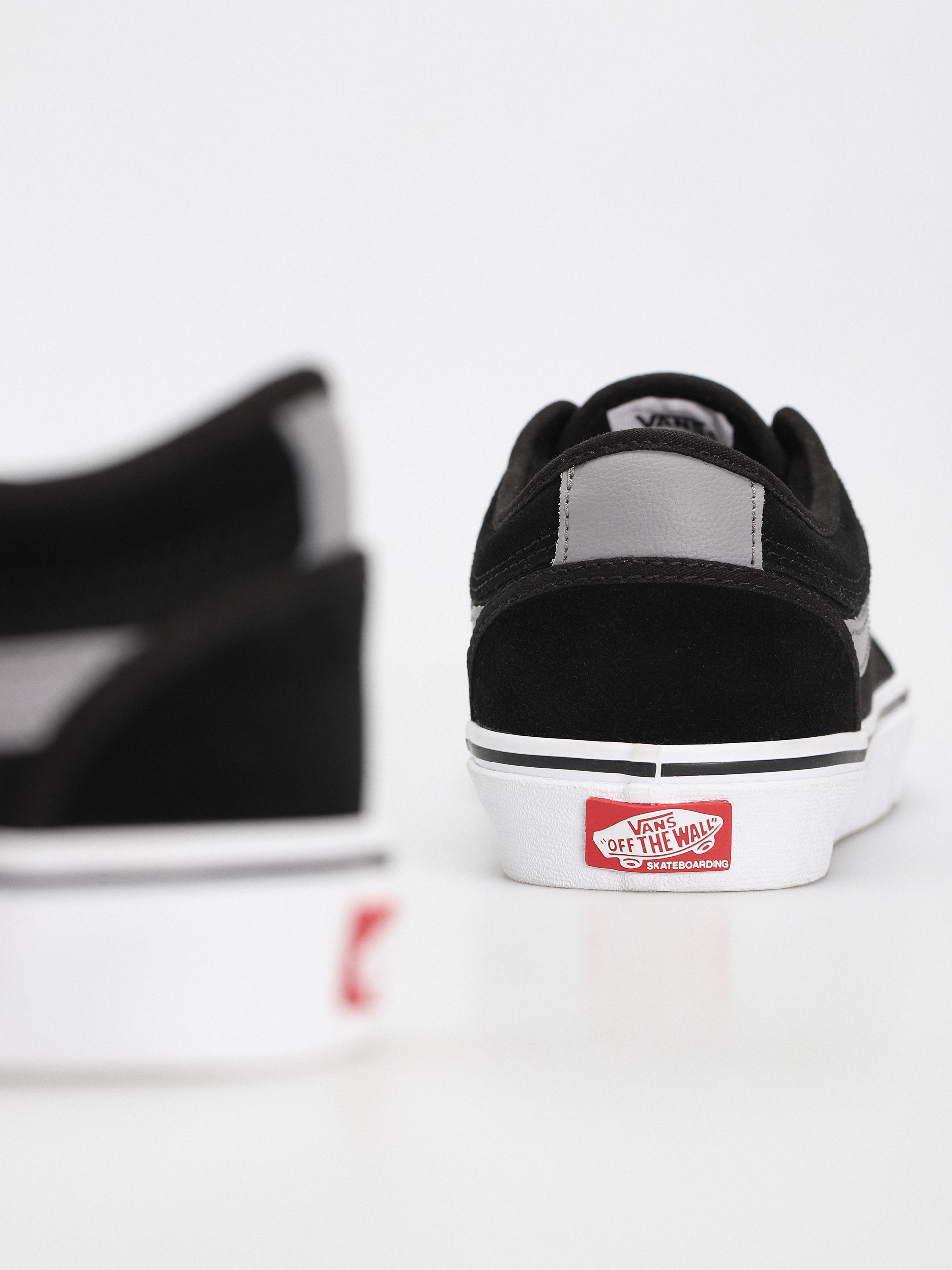 Boty Vans Chukka Low Sidestripe (black/gray/white)