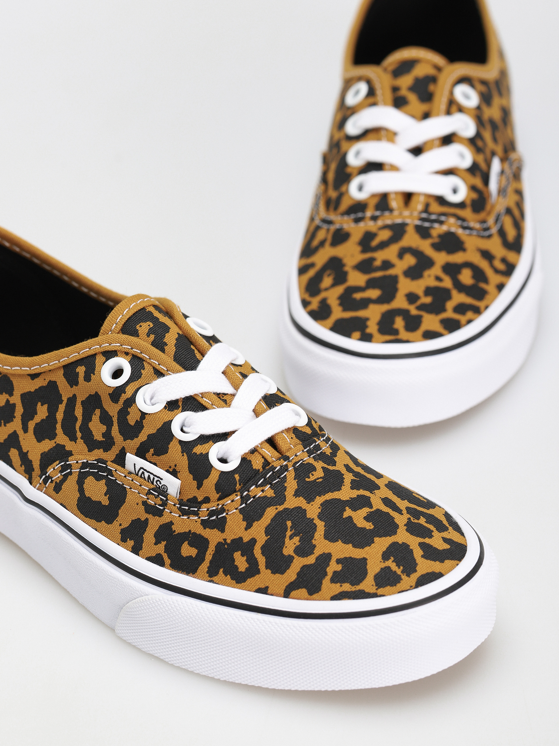 Boty Vans Authentic (leopard black/true white)