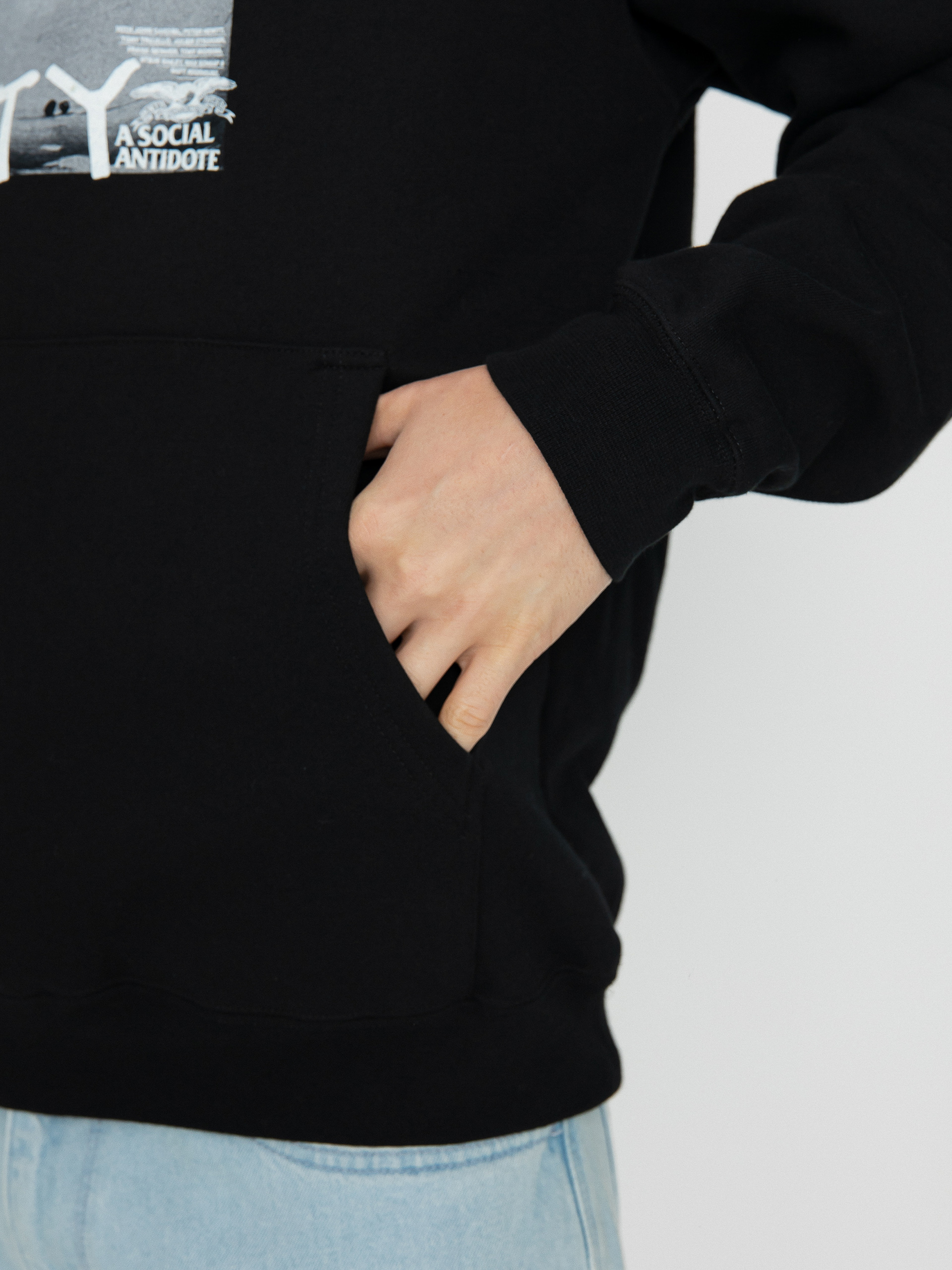 Mikina s kapucí Antihero Tent City HD (black w/photo print)