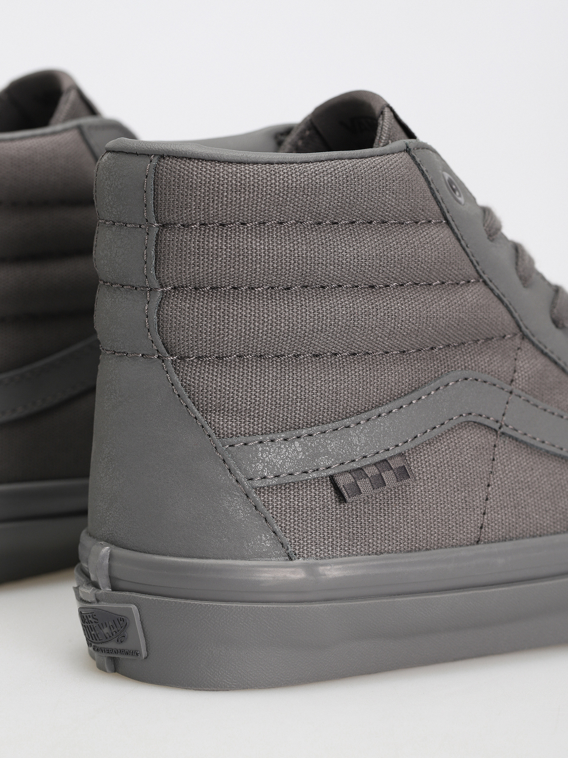 Boty Vans Skate Sk8 Hi (mono pewter)