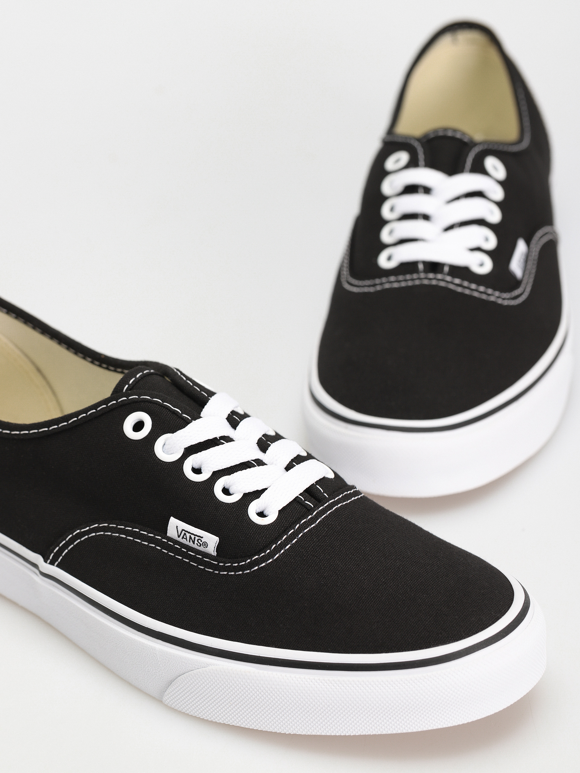 Boty Vans Authentic (black)