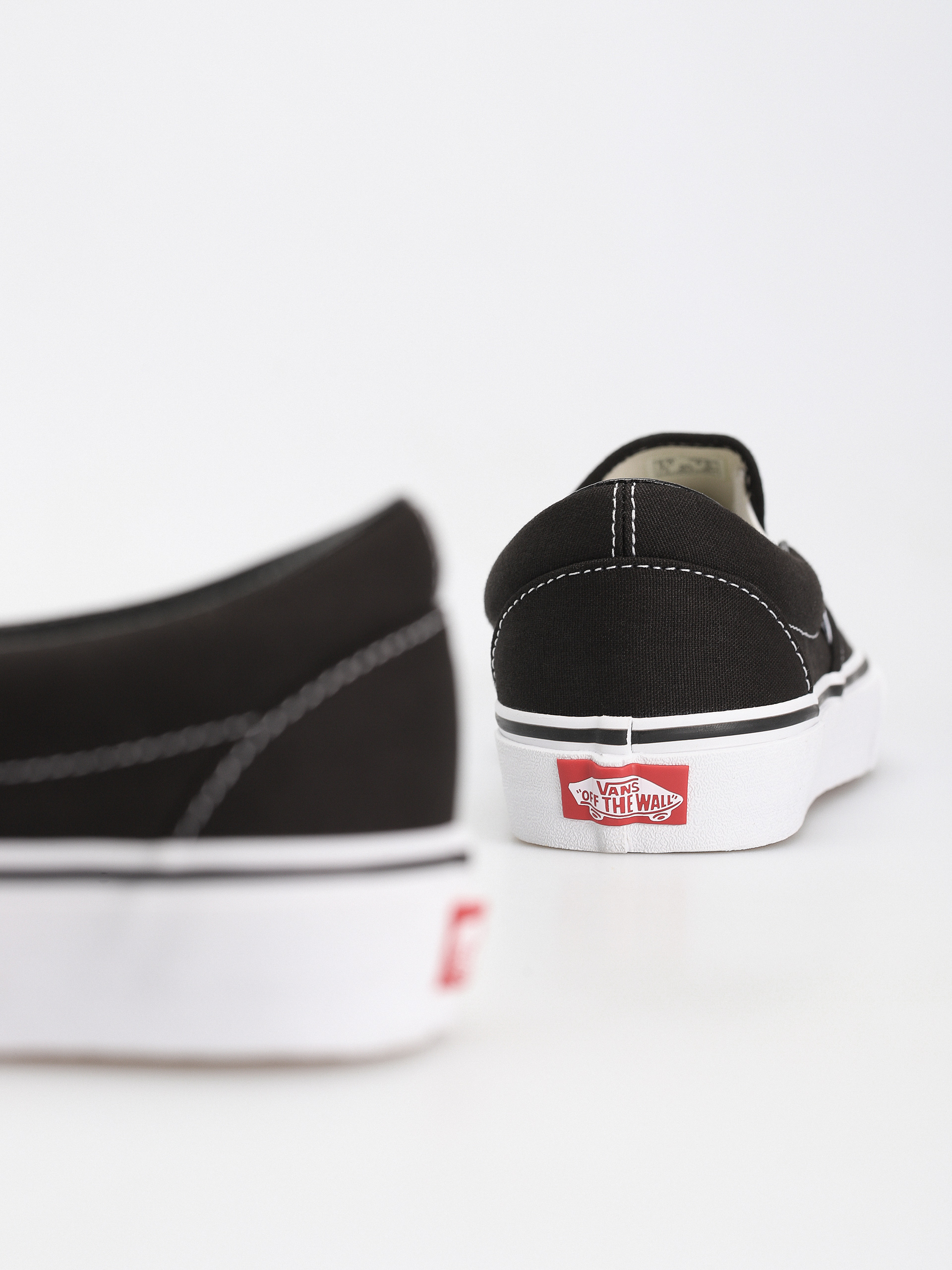 Boty Vans Classic Slip On (black)