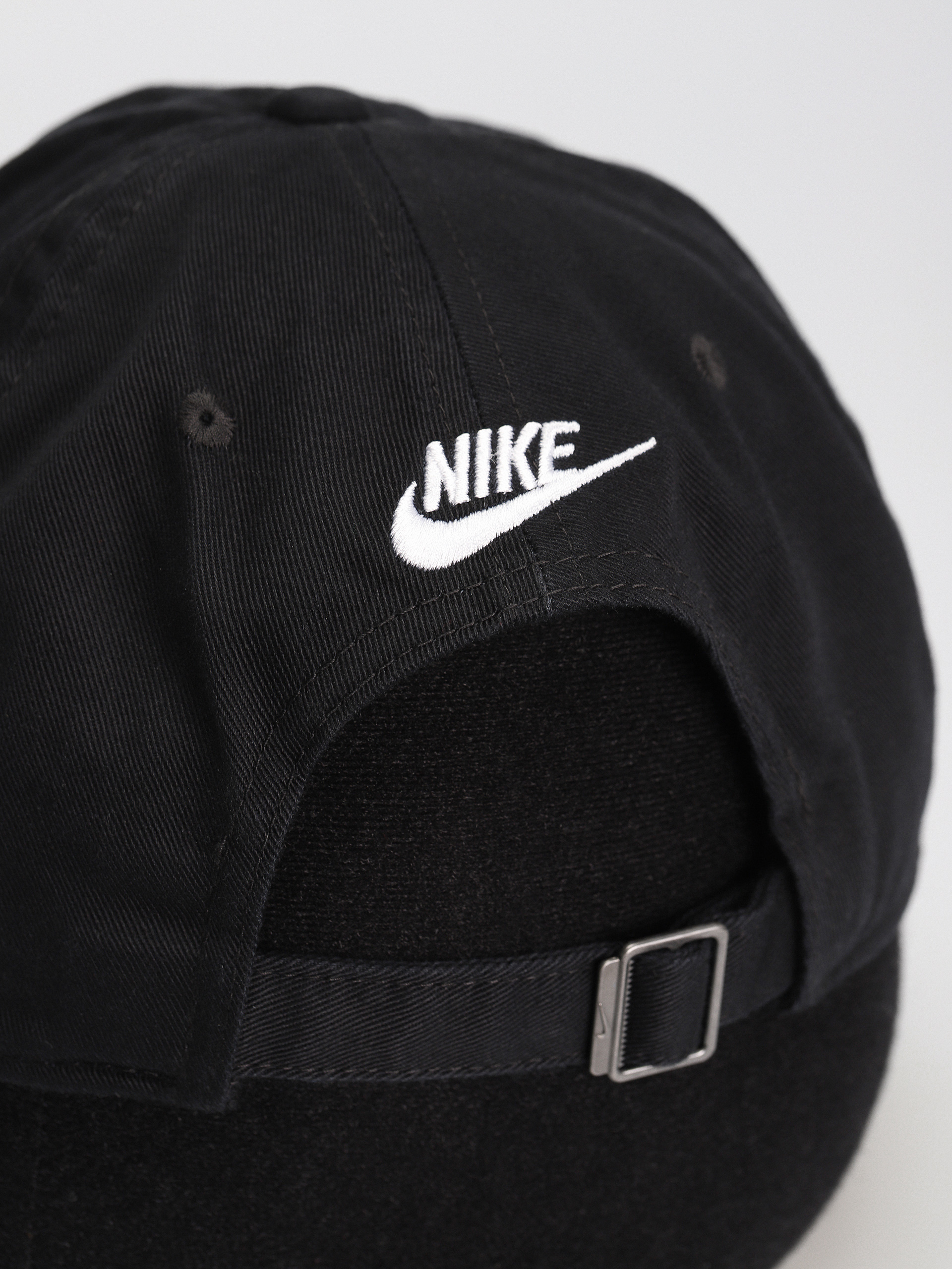 Kšiltovka  Nike SB Club (black/white)