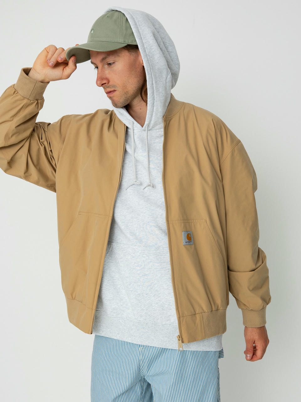 Bunda Carhartt WIP Active Bomber (dusty h brown)