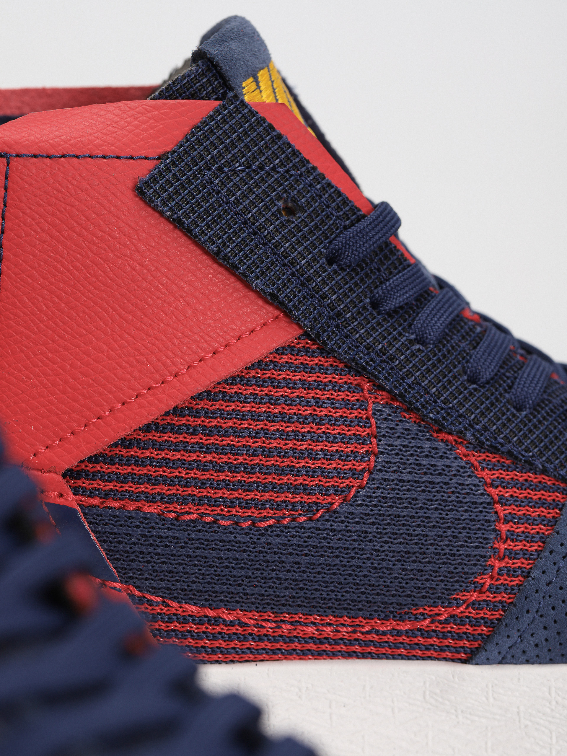 Boty Nike SB Zoom Blazer Mid Prm (university red/midnight navy)