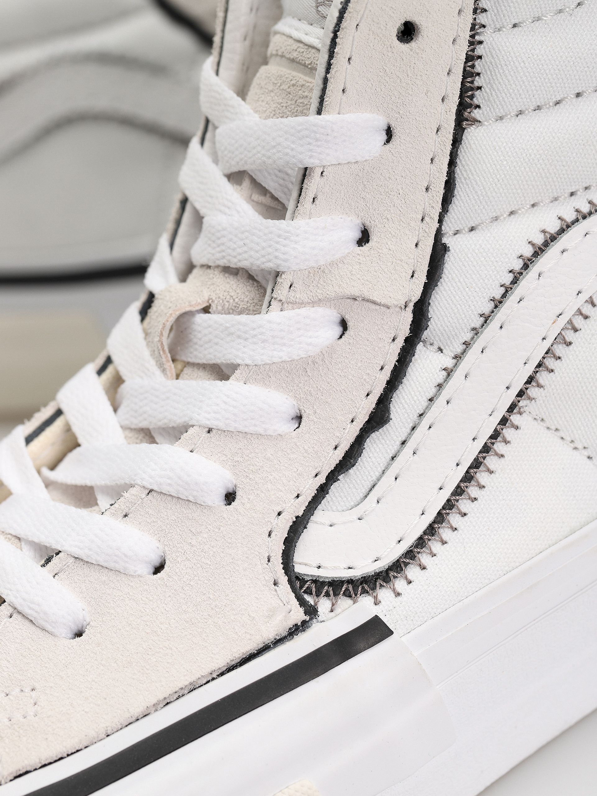 Boty Vans Sk8 Hi Reconstruct (true white)