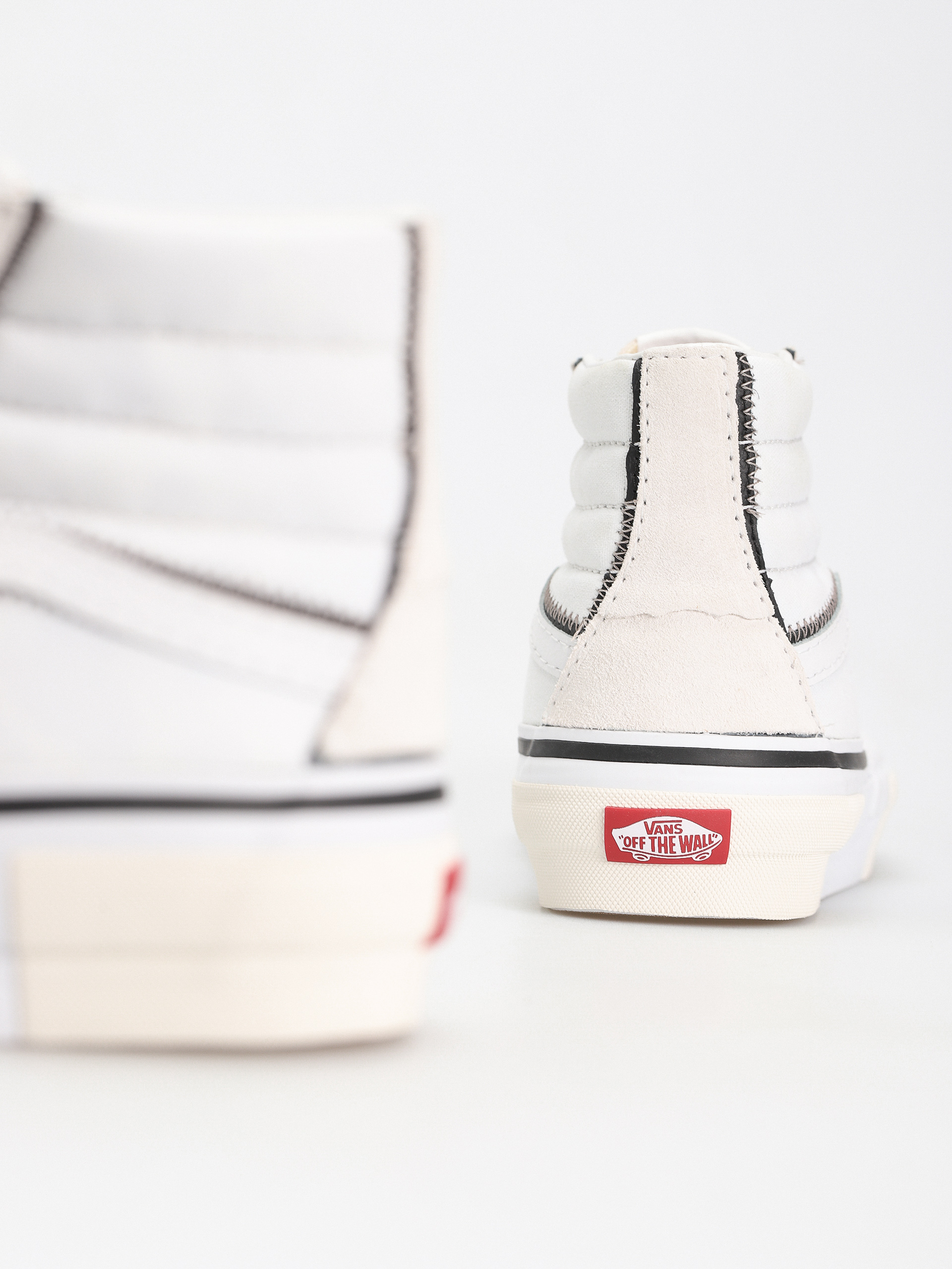 Boty Vans Sk8 Hi Reconstruct (true white)
