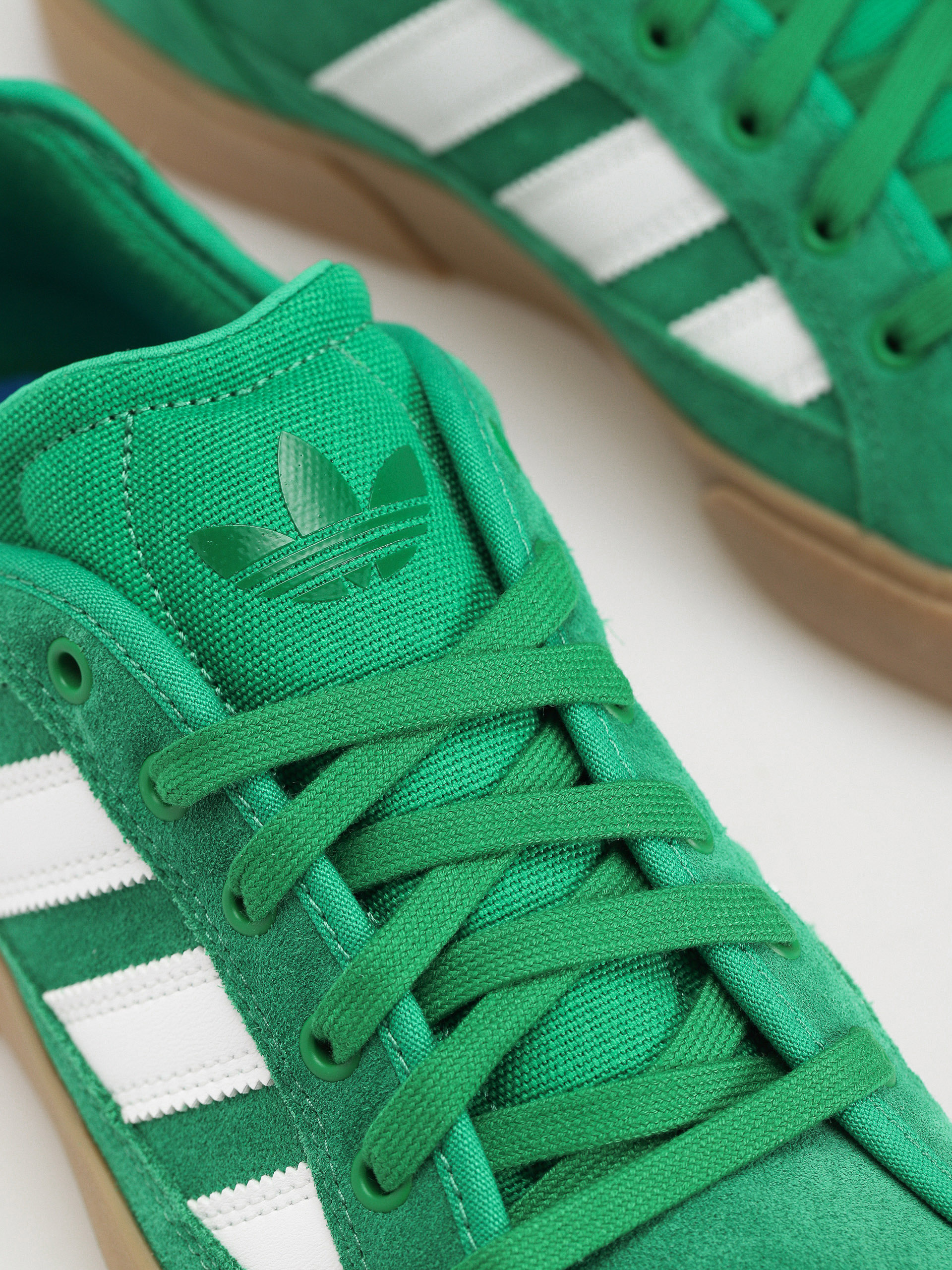 Boty adidas Court Tns Premiere (custom/ftwwht/gum4)