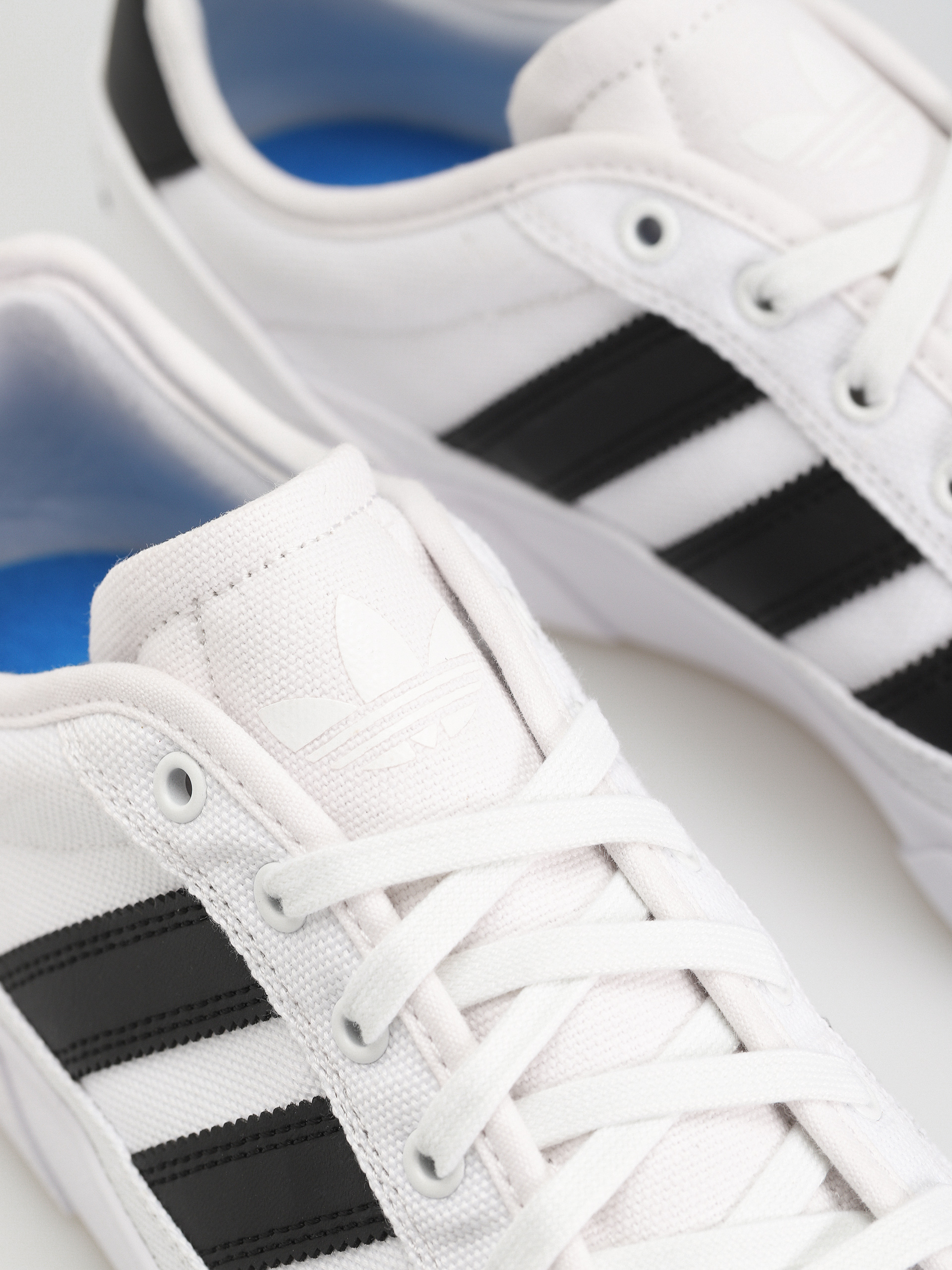 Boty adidas Court Tns Premiere (ftwwht/cblack/goldmt)