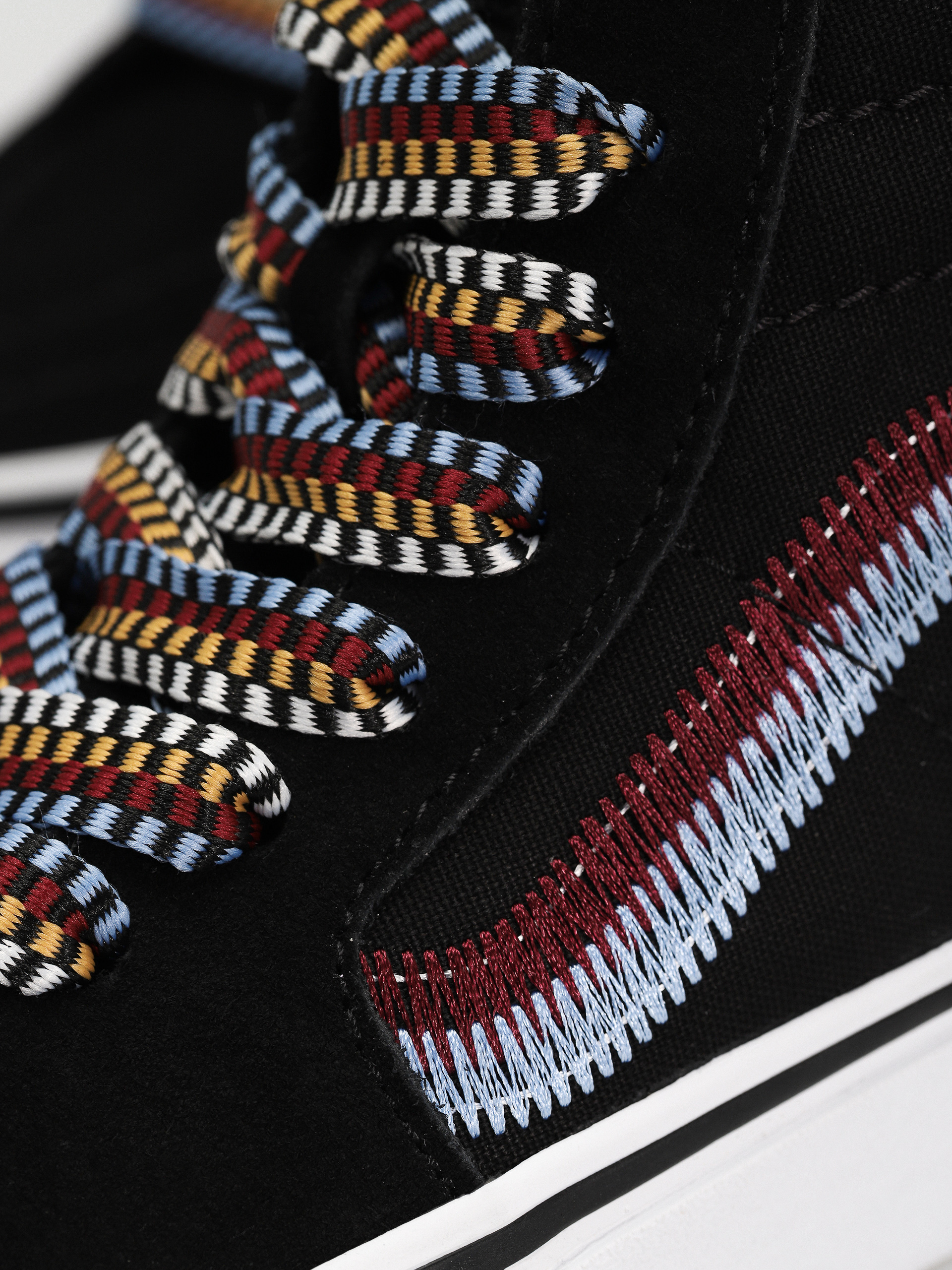 Boty Vans Sk8 Hi Tapered (embroidery black)