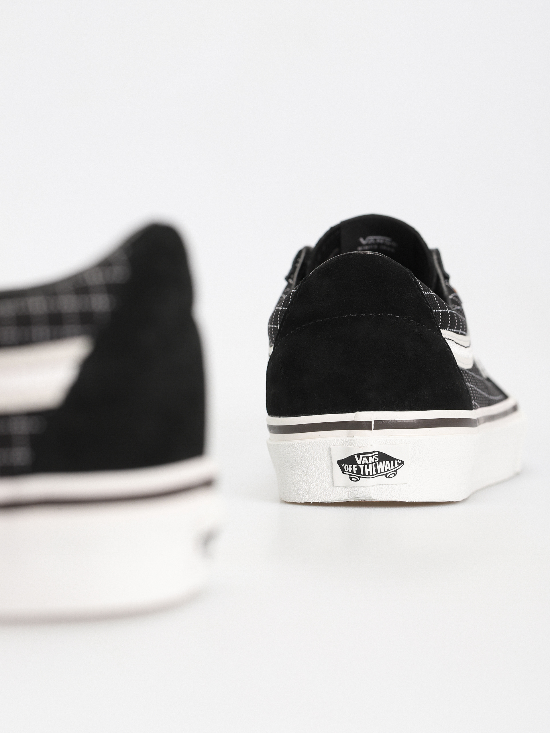 Boty Vans Sk8 Low (cordura black)