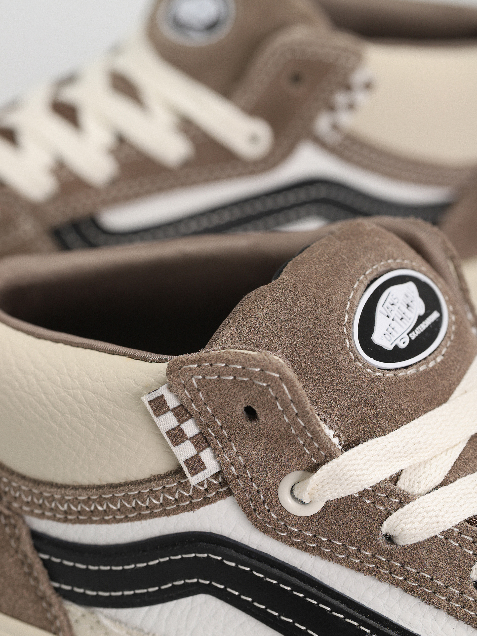 Boty Vans Zahba Mid (walnut)